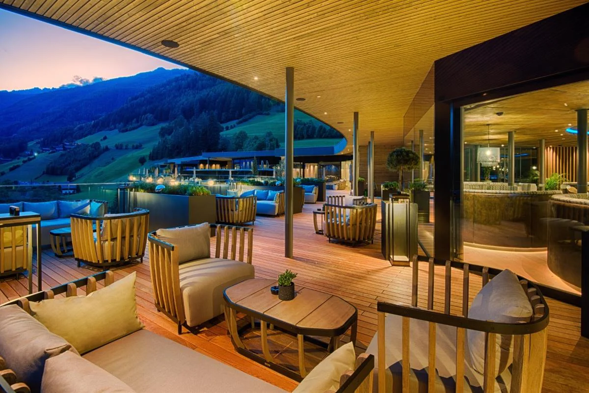 AMONTI Wellnessresort Ahrntal 18 suedtirol.info