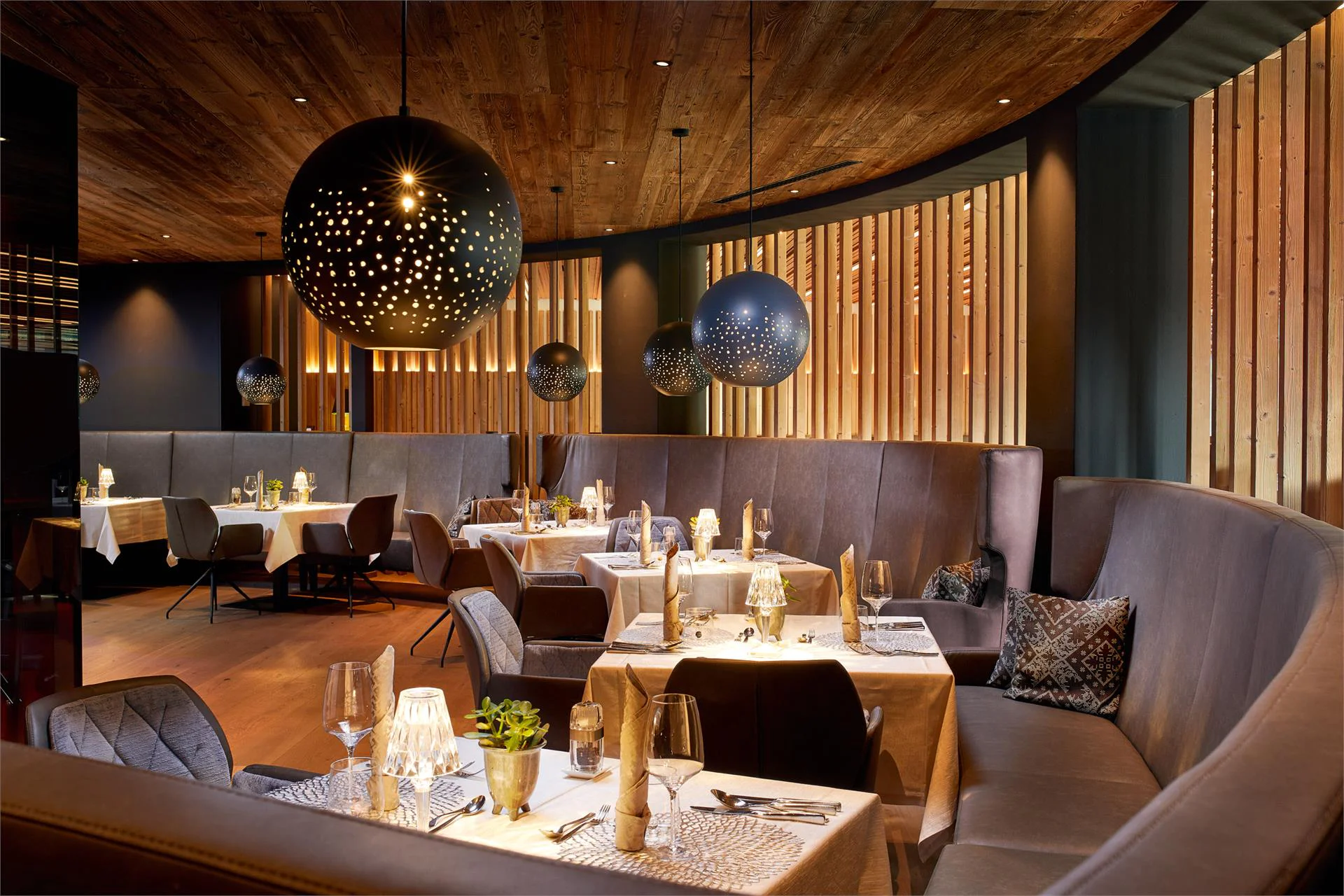 AMONTI Wellnessresort Ahrntal 24 suedtirol.info