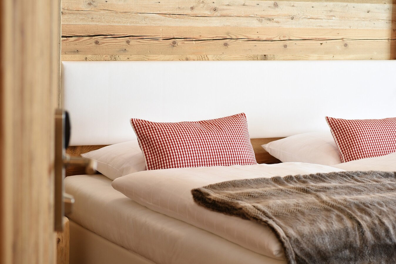 Schlafzimmer_Chalet 1.Stock 1