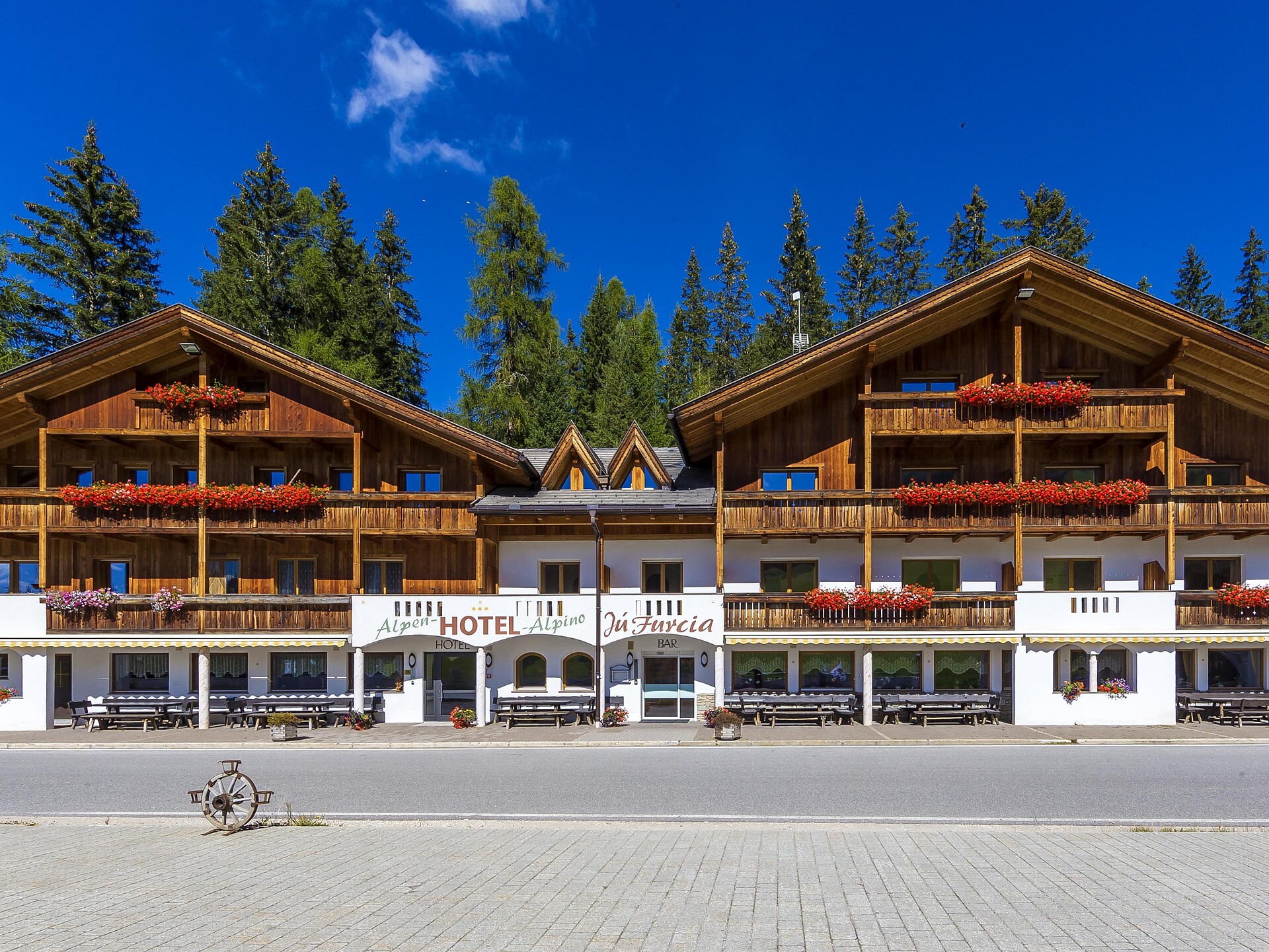 Hotel Jù Furcia