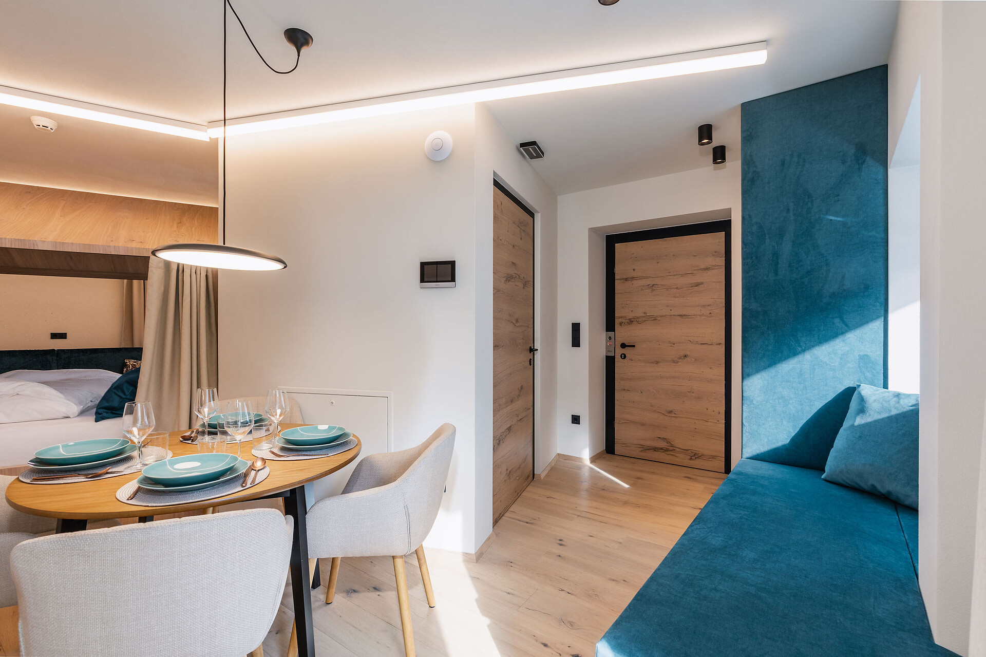 Avia Living 2
