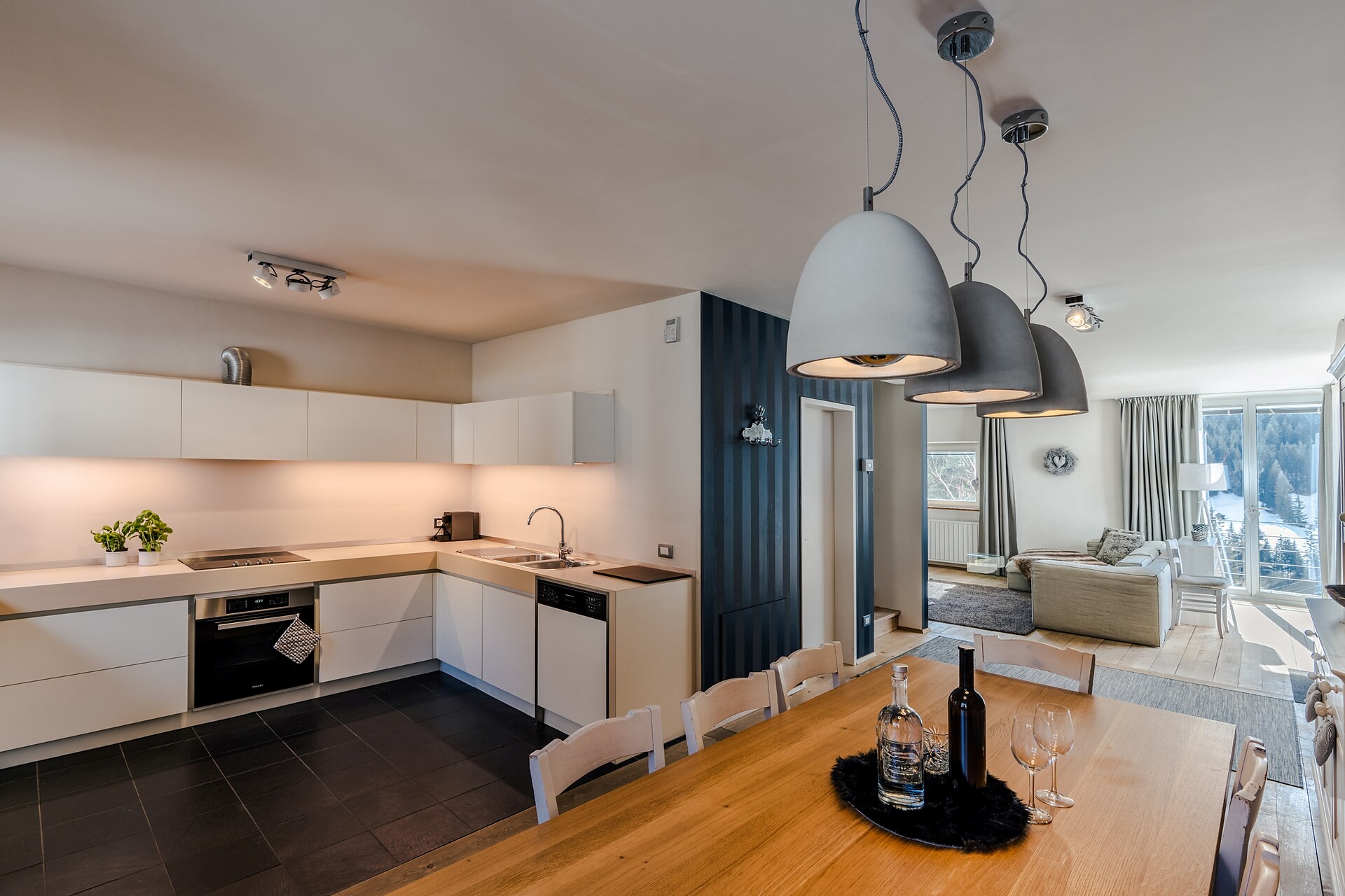 App. Picenin 61 Lodging