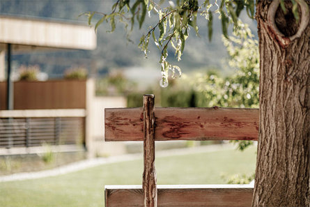 AMOLARIS PRIVATE GARDEN CHALETS & RESIDENCE Latsch/Laces 19 suedtirol.info