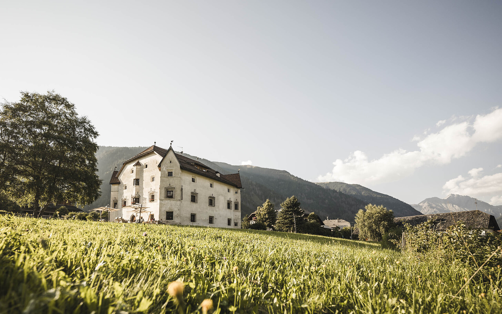 Ansitz Heufler by Norbert Niederkofler