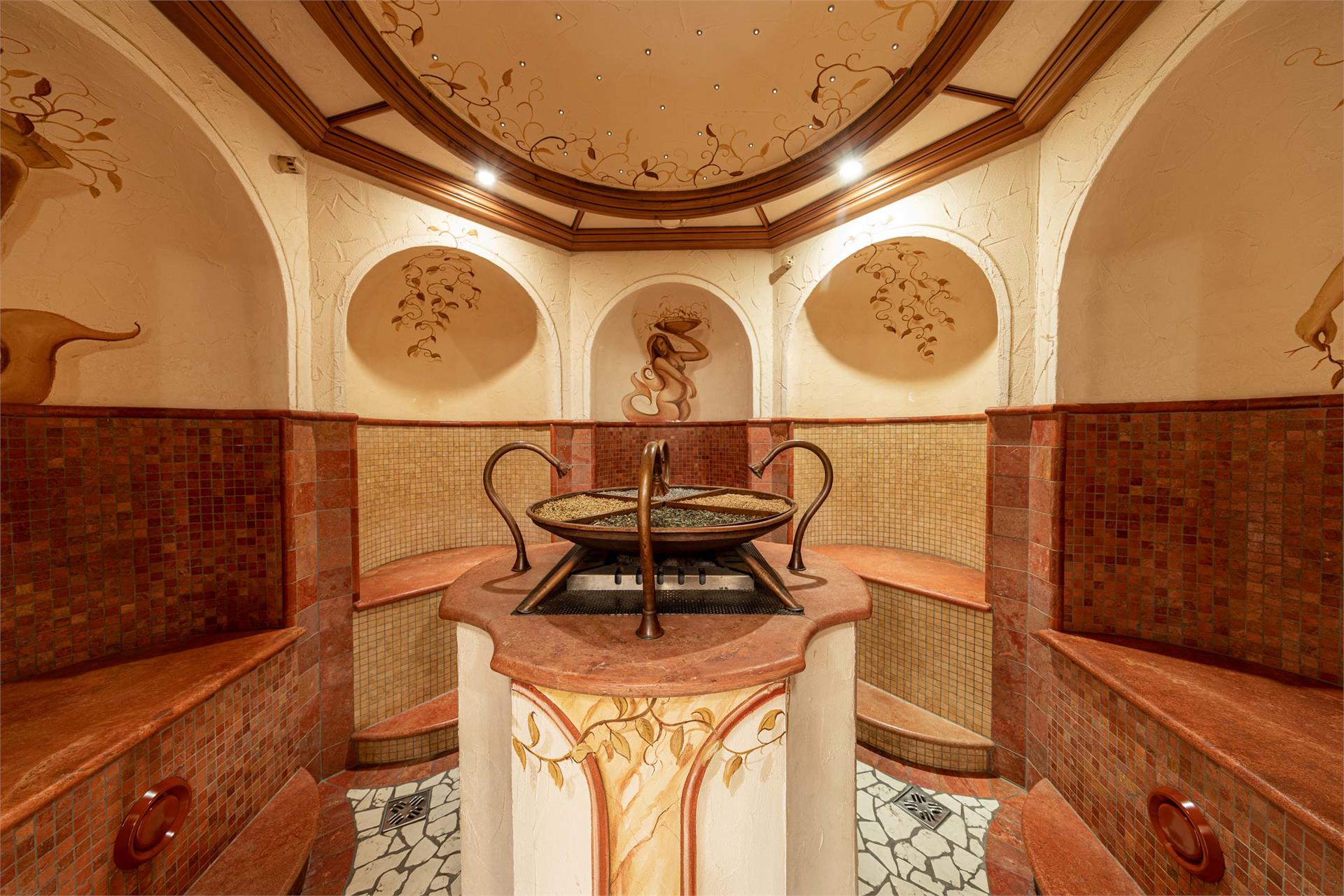 Aktiv- & Wellnesshotel Zentral Prad am Stilfser Joch 19 suedtirol.info