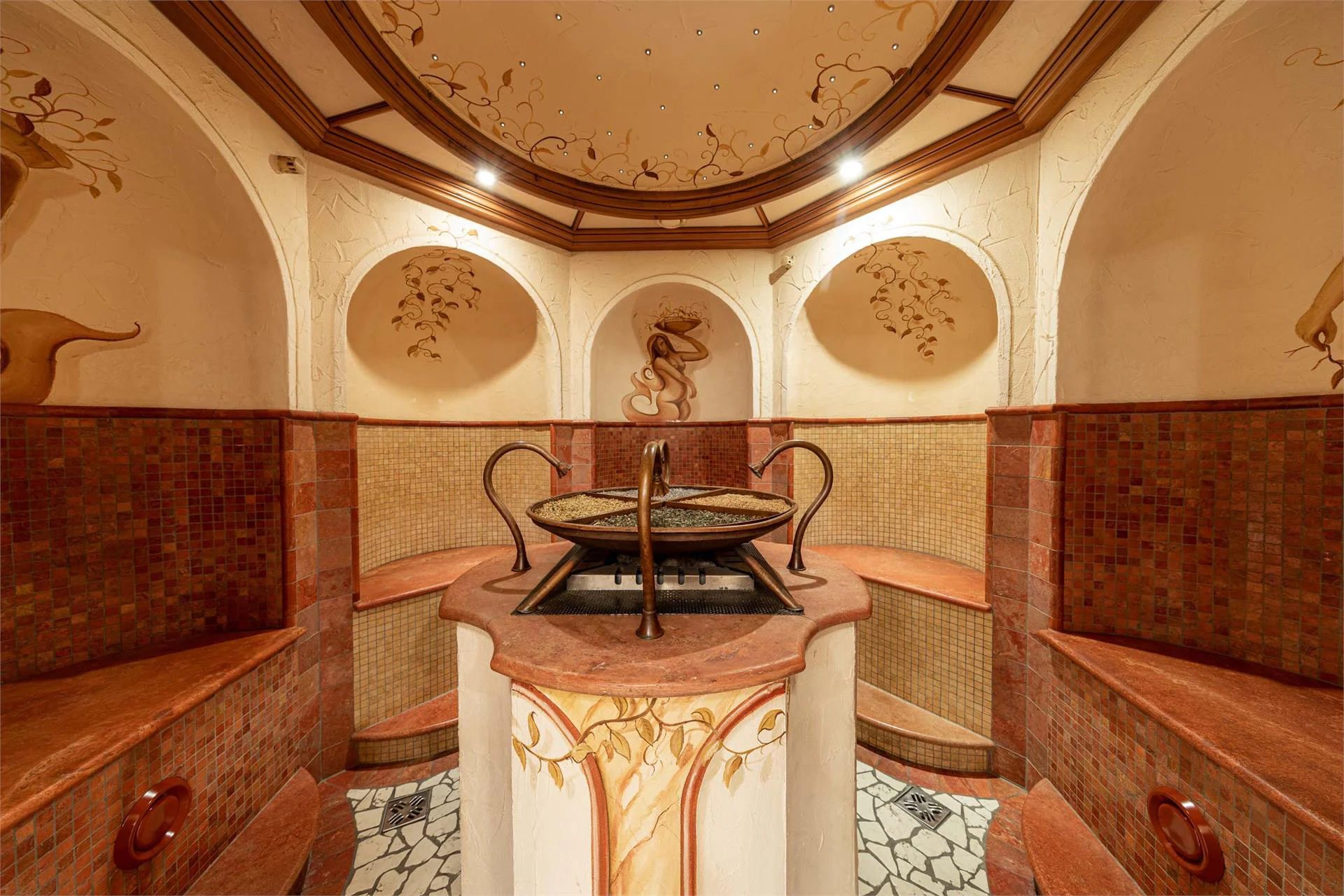 Aktiv- & Wellnesshotel Zentral Prato allo Stelvio 19 suedtirol.info
