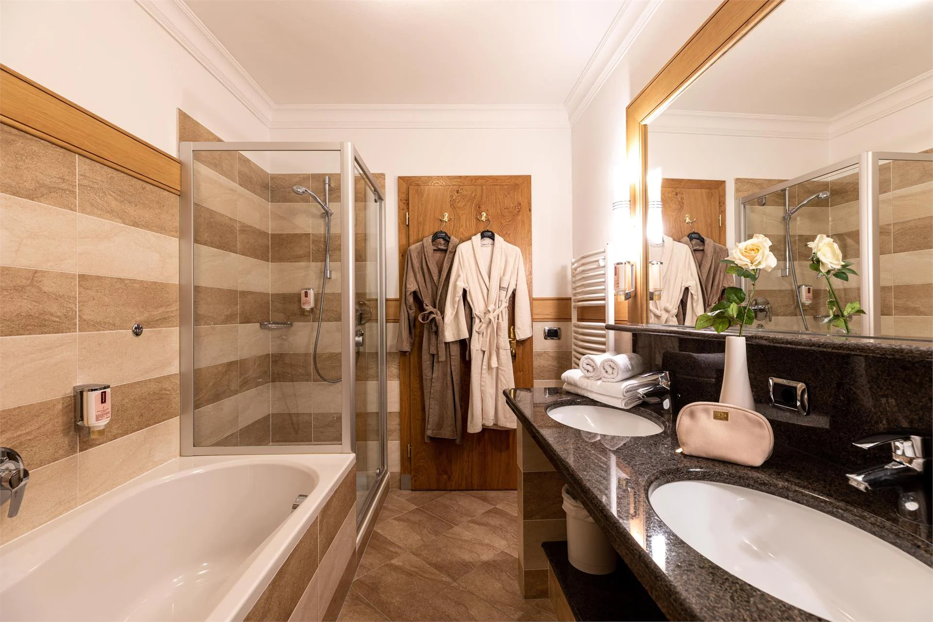 Aktiv- & Wellnesshotel Zentral Prato allo Stelvio 14 suedtirol.info