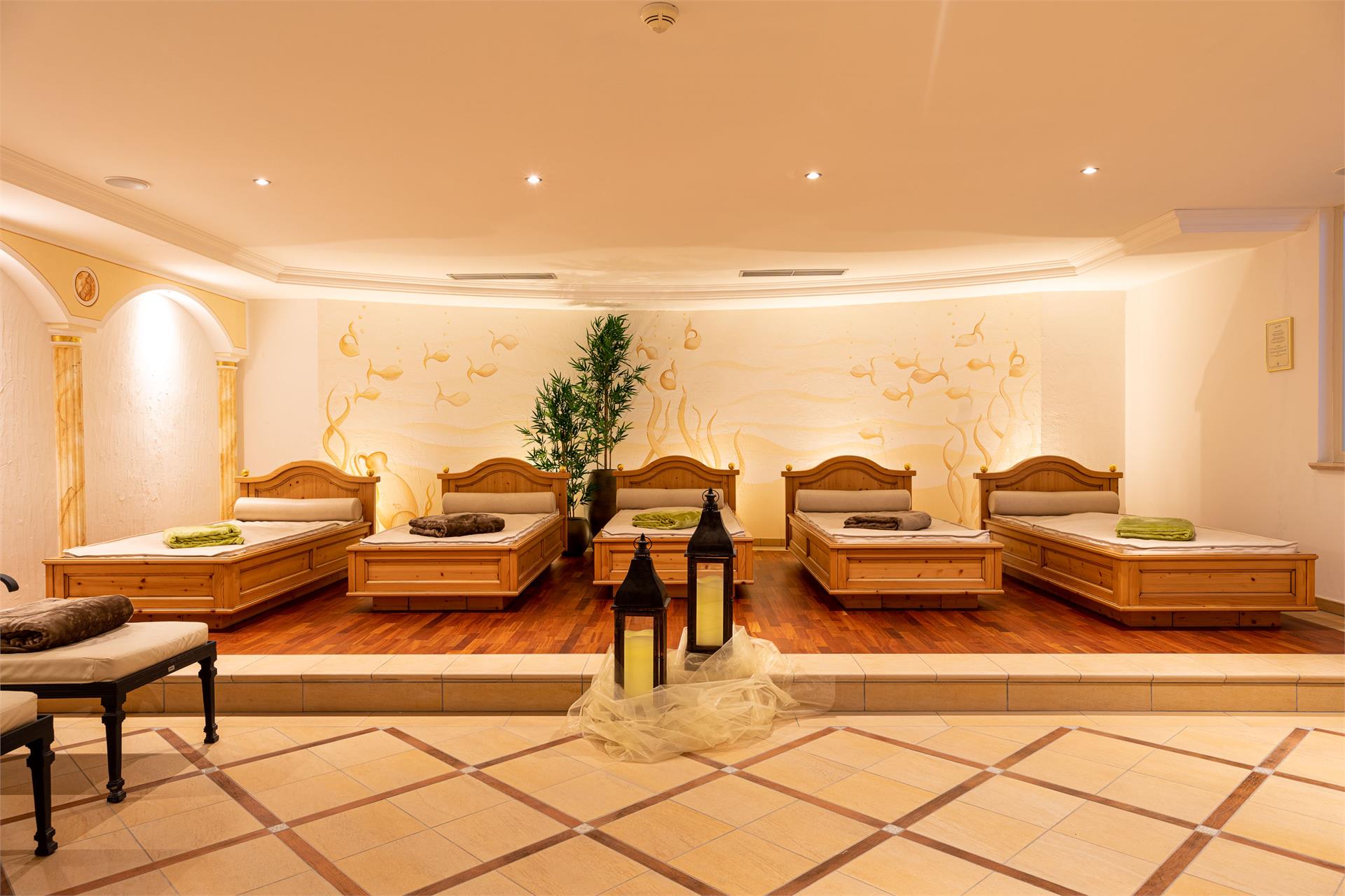 Aktiv- & Wellnesshotel Zentral Prad am Stilfser Joch 18 suedtirol.info
