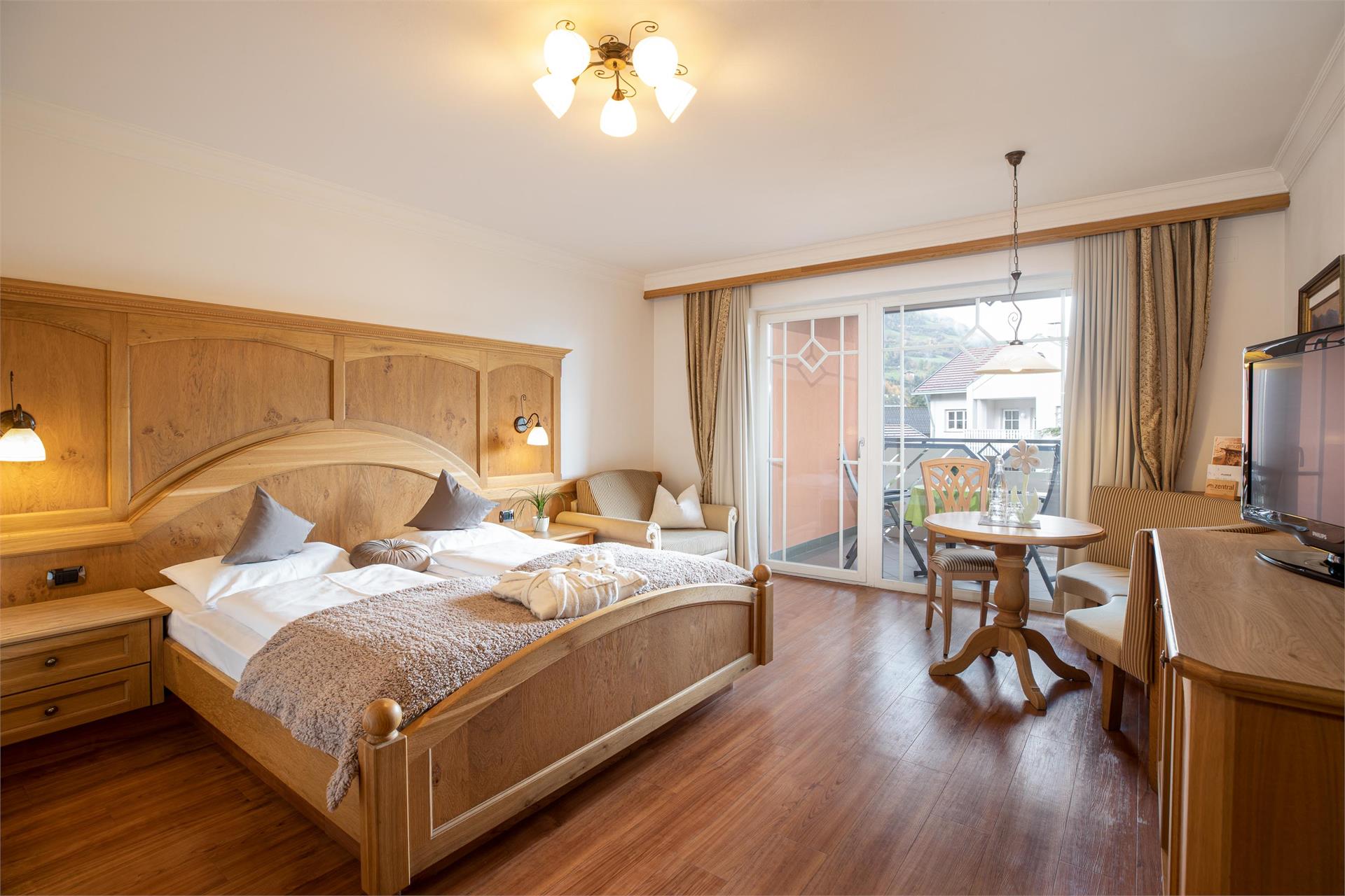 Aktiv- & Wellnesshotel Zentral Prad am Stilfser Joch 12 suedtirol.info