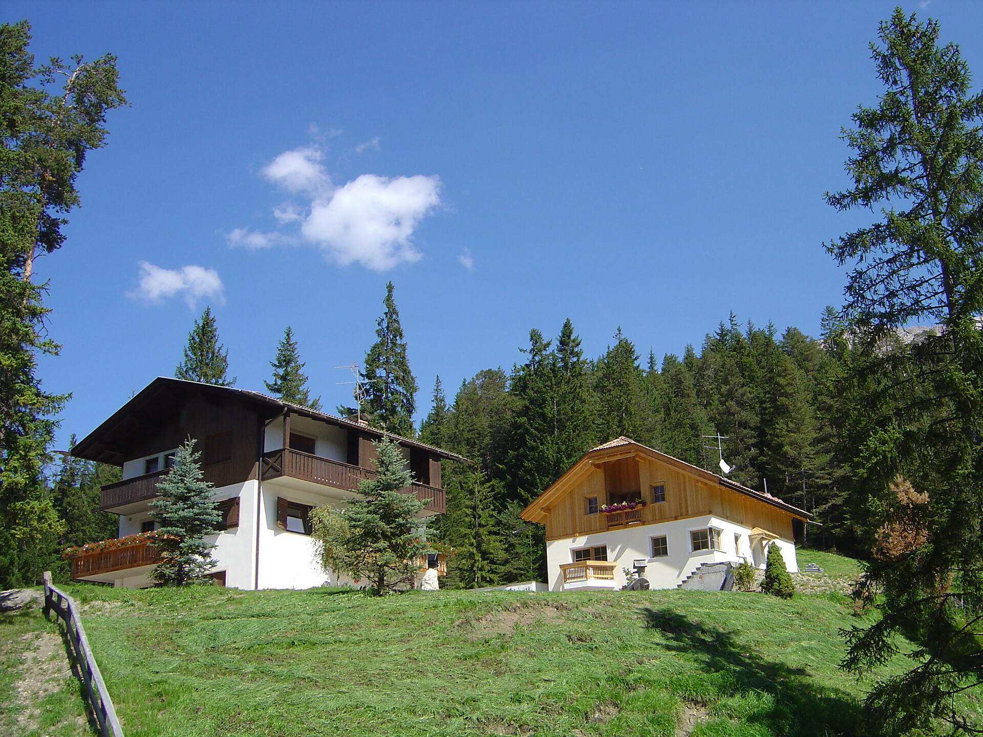 App. Agreiter Pietro e App. Les Pires