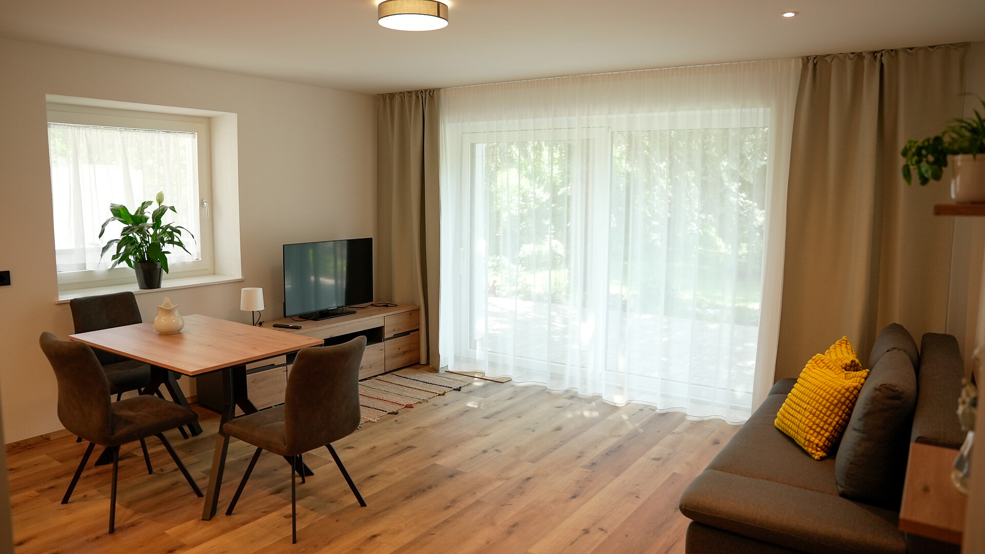 Appartement Uhle Steger Monika