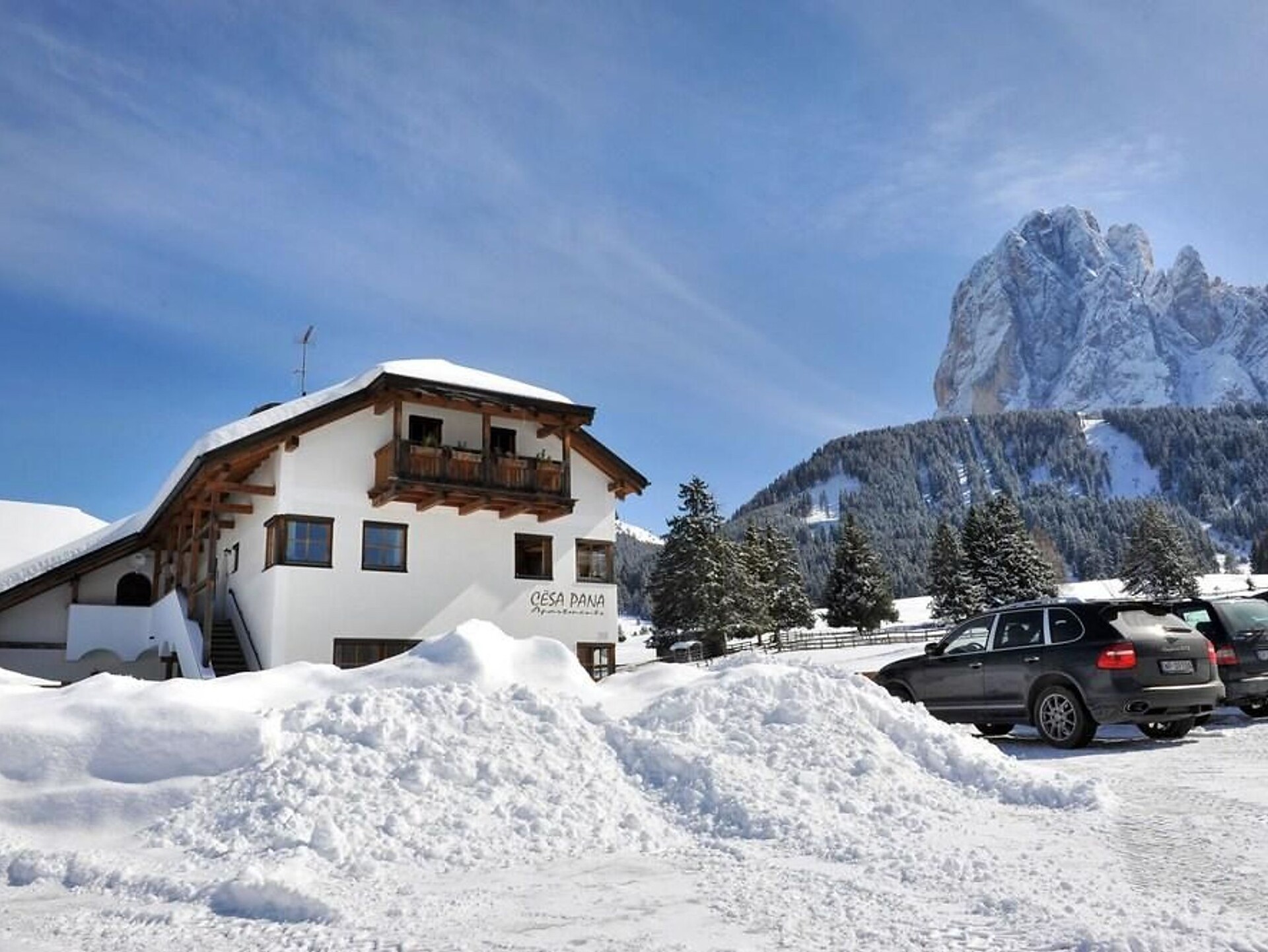 Cesa Pana Apartments