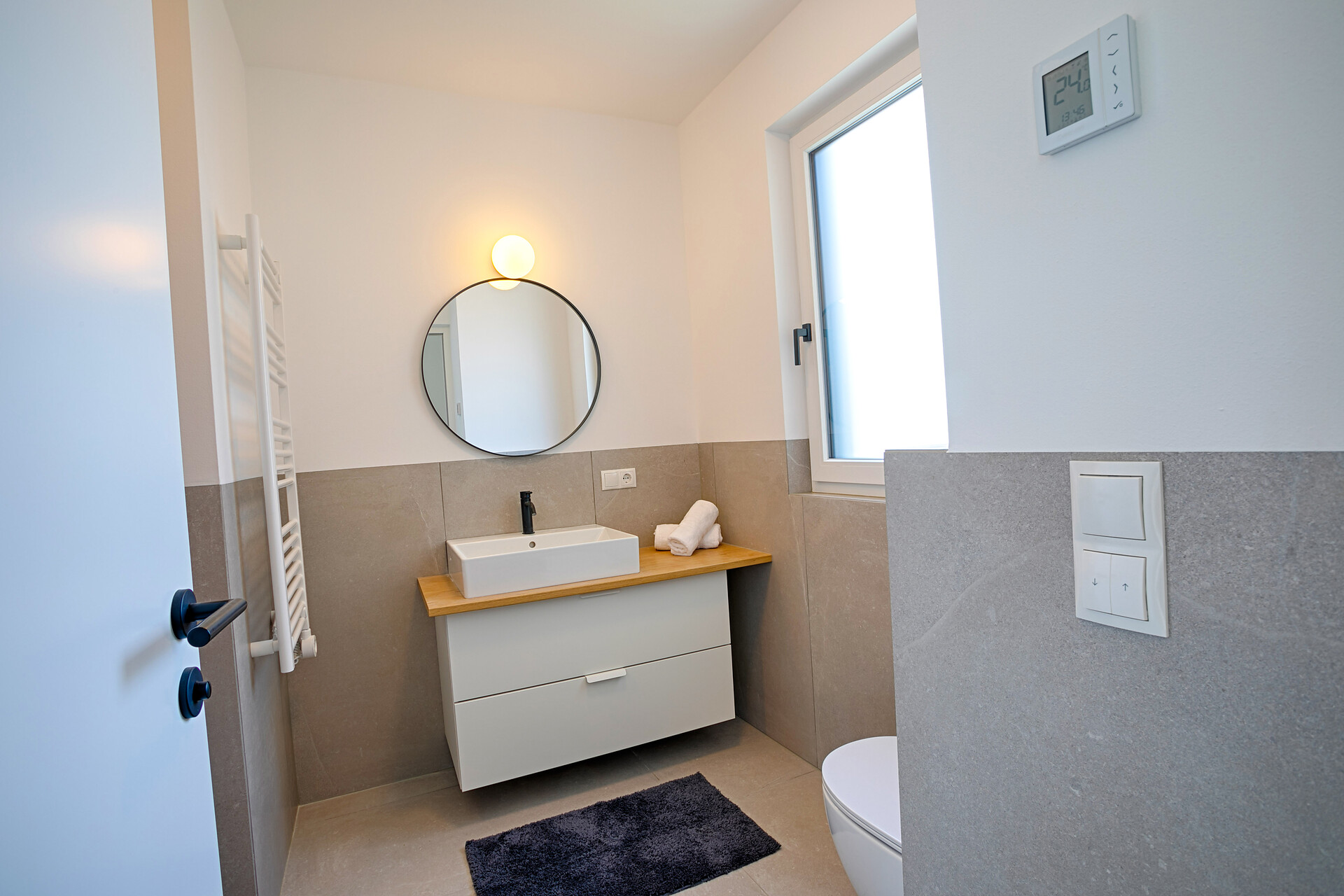 Bathroom 2