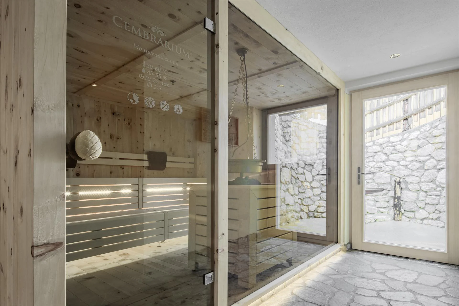 Aqua Bad Cortina - biohotel & thermal baths Al Plan/San Vigilio 21 suedtirol.info
