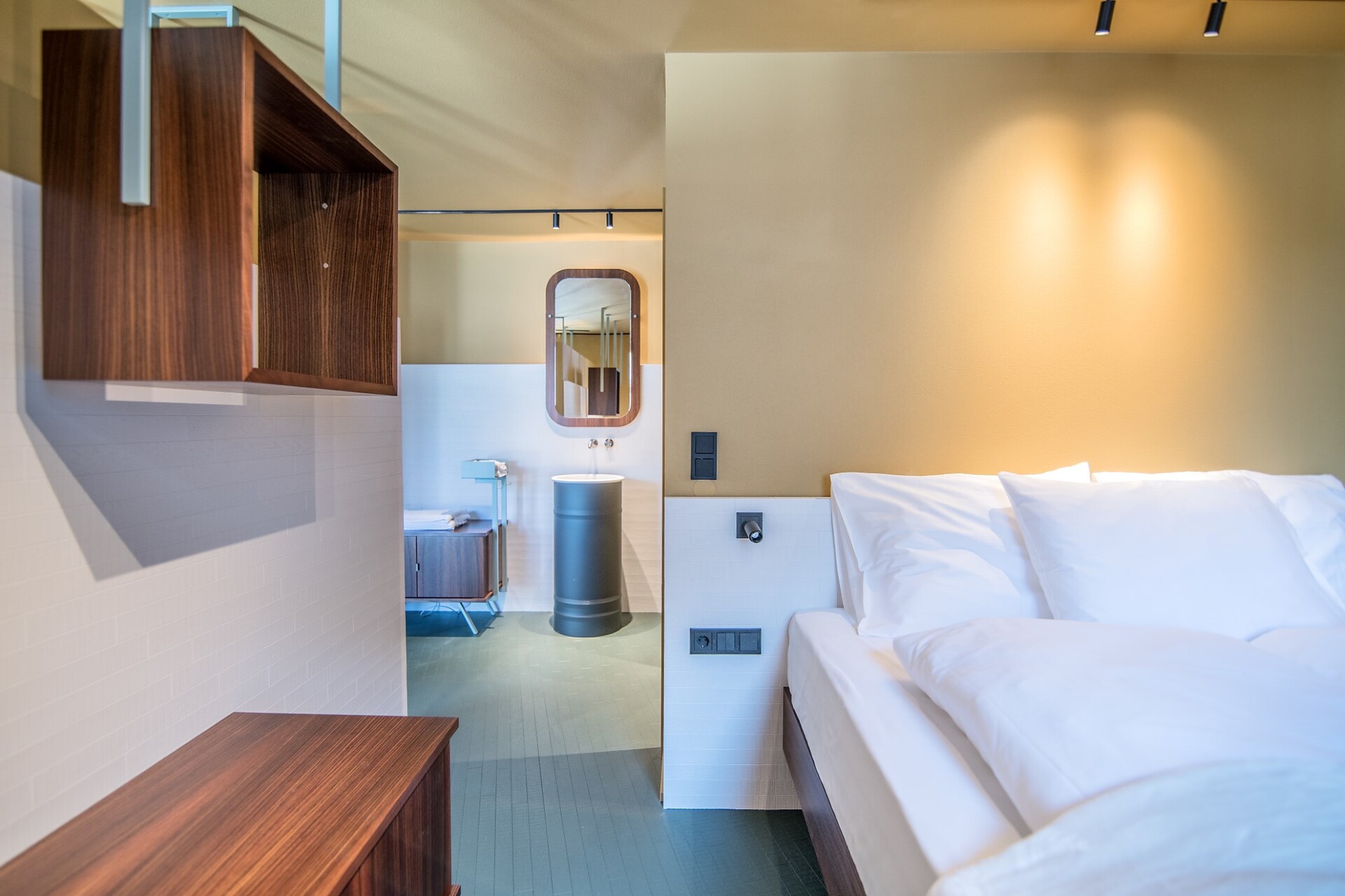 apartment203