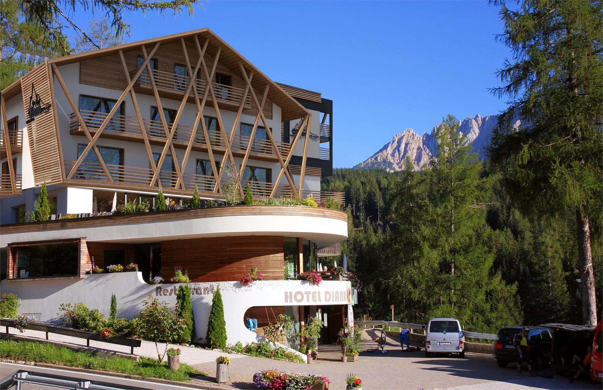 Bike & Ski Hotel Diana Welschnofen/Nova Levante 1 suedtirol.info
