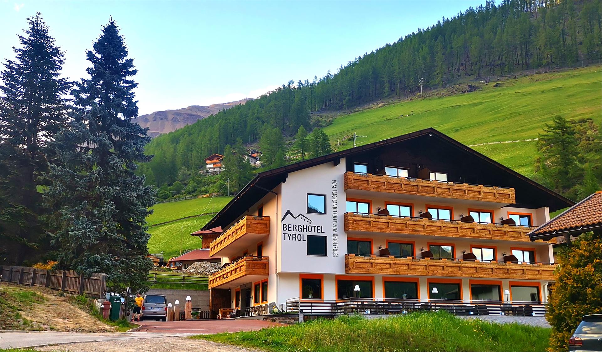 Berghotel Tyrol Senales 1 suedtirol.info