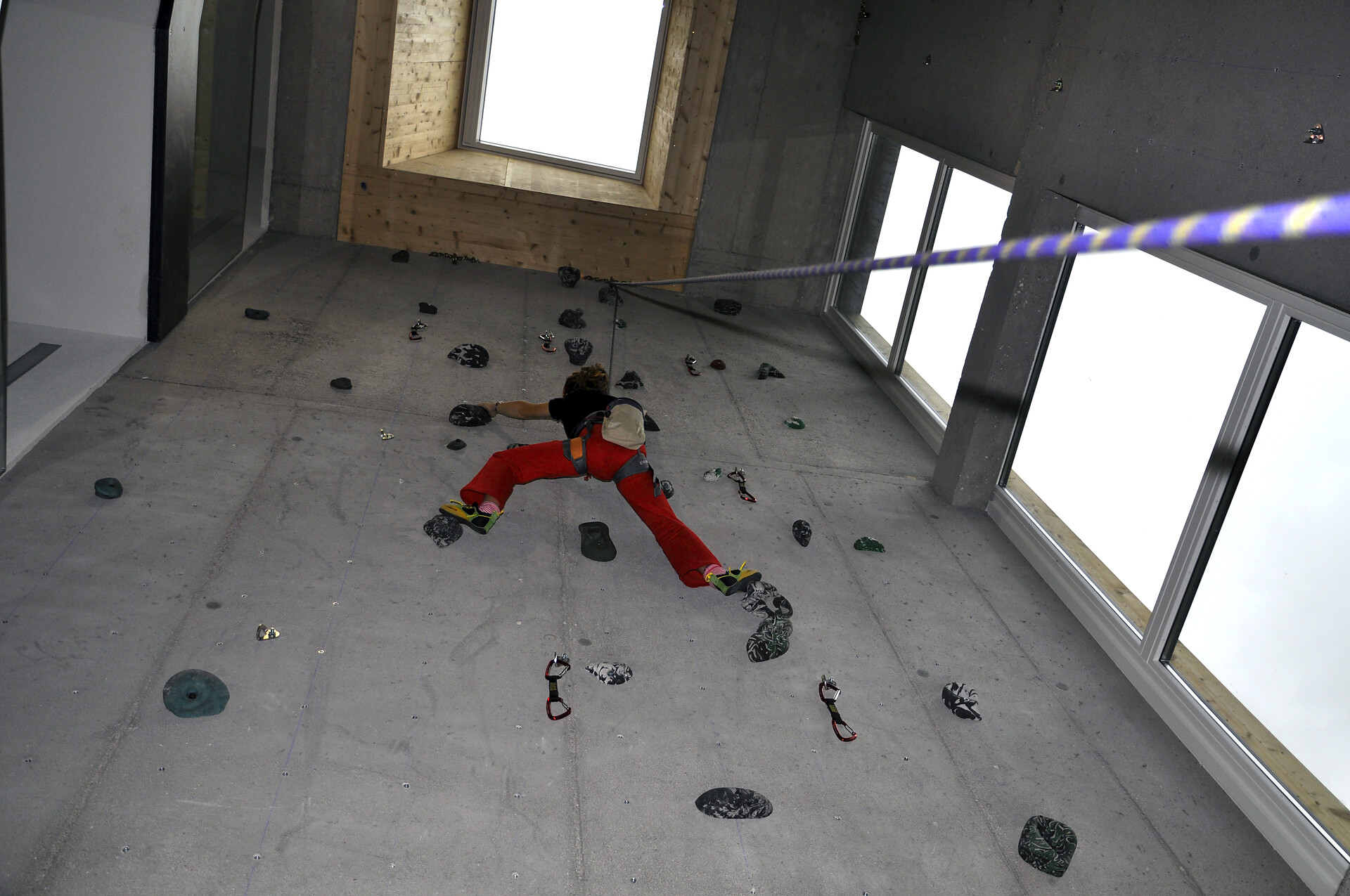 Climbing tower
