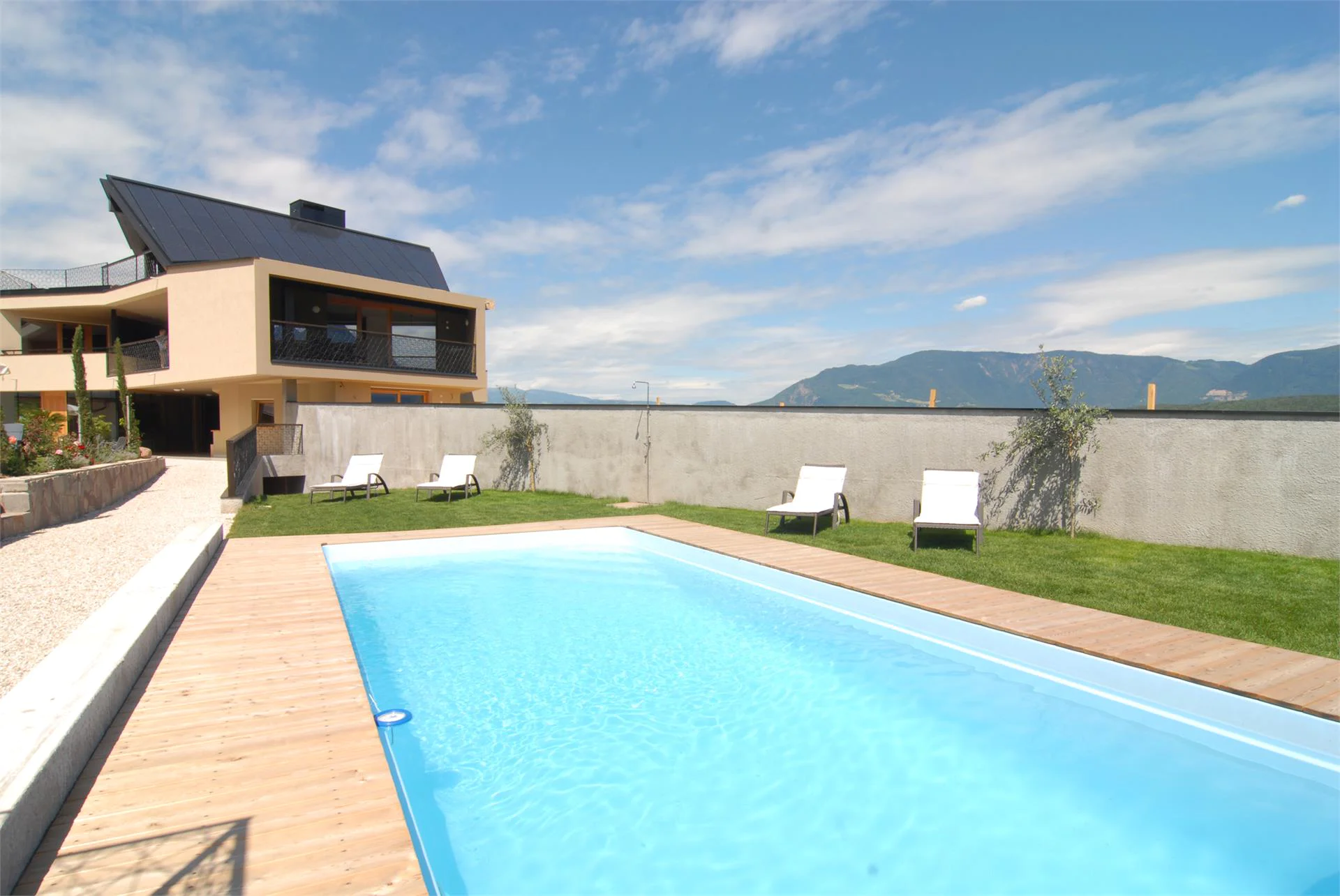 St. Quirinus - bio agriturismo Caldaro sulla Strada del Vino 5 suedtirol.info