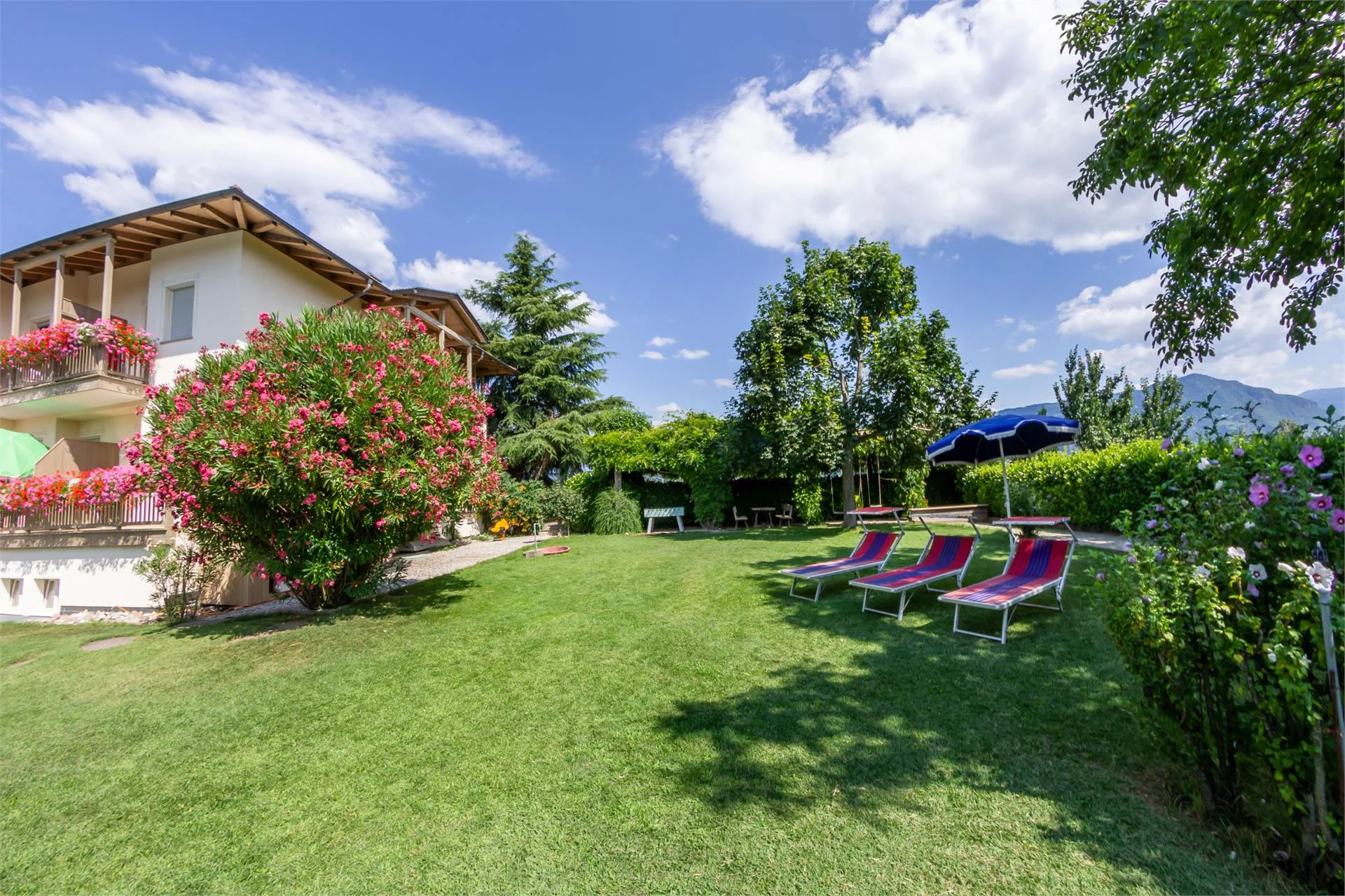 Blumenhof Appiano sulla Strada del Vino 12 suedtirol.info