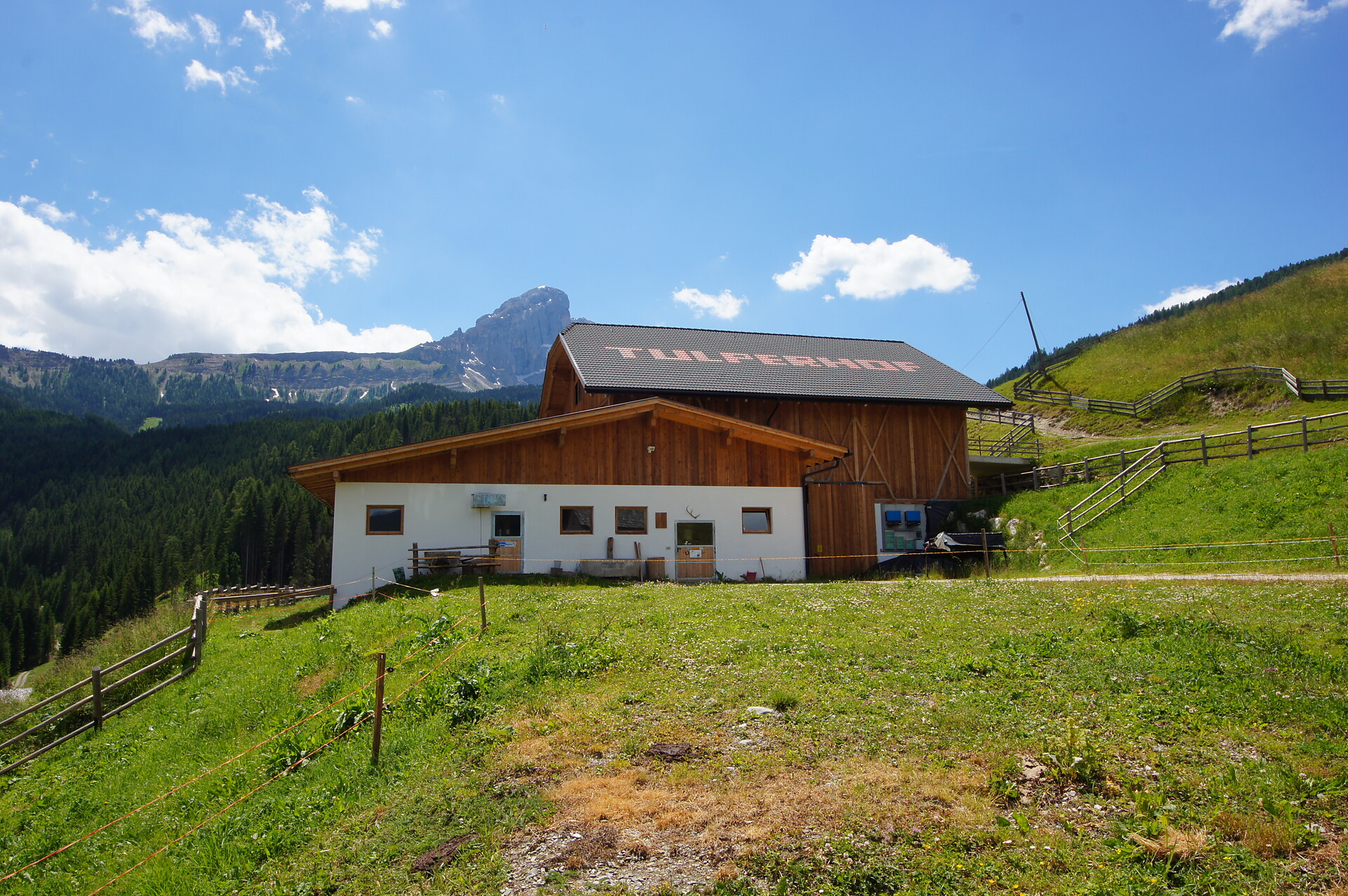 Barn
