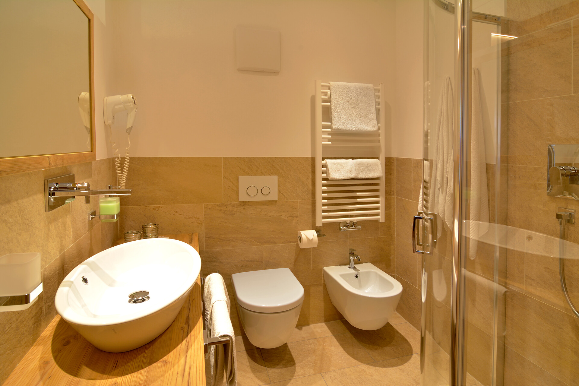 Bathroom Tambra