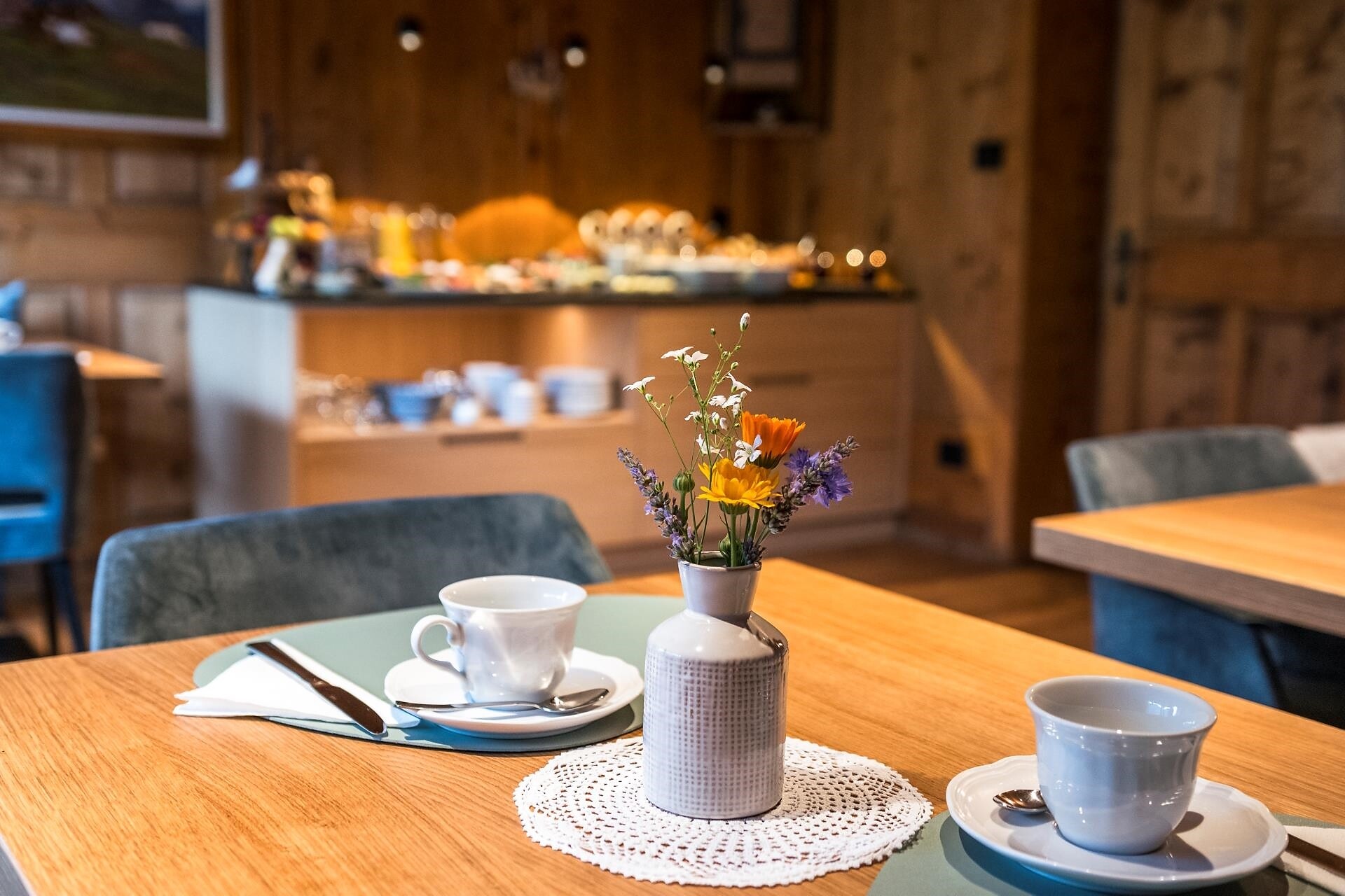 Breakfast room