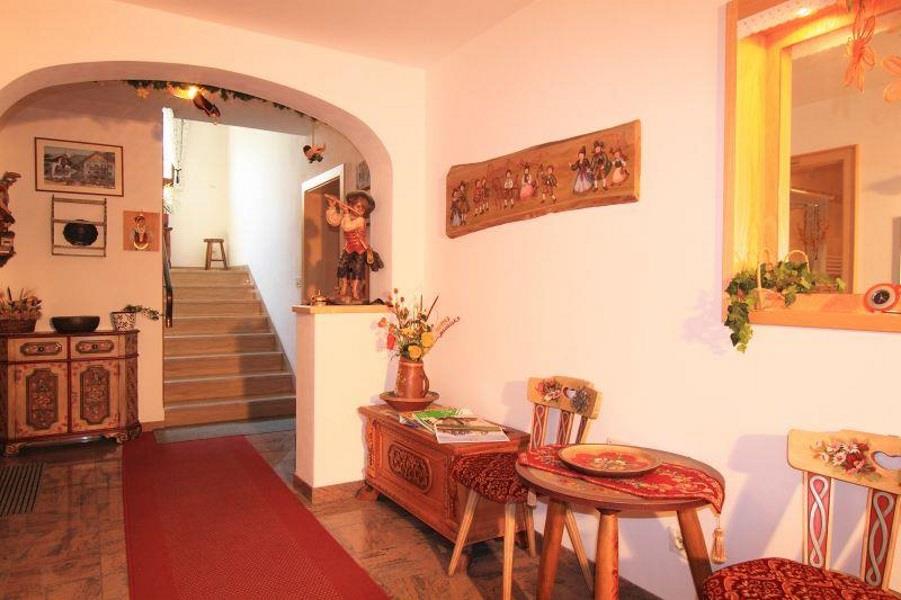 B&B - Apartments Ulrike Kastelruth/Castelrotto 10 suedtirol.info