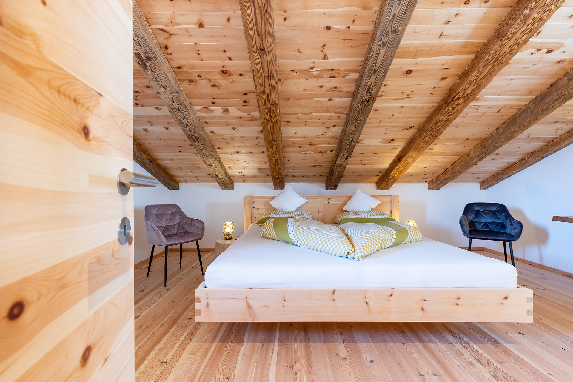 Chalet bedroom 1