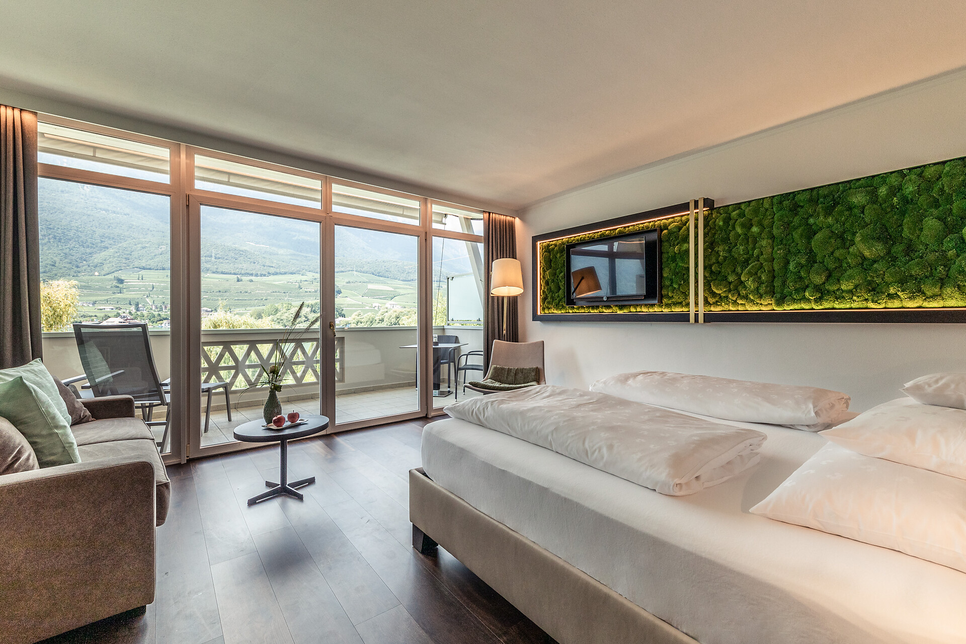 Palm Room