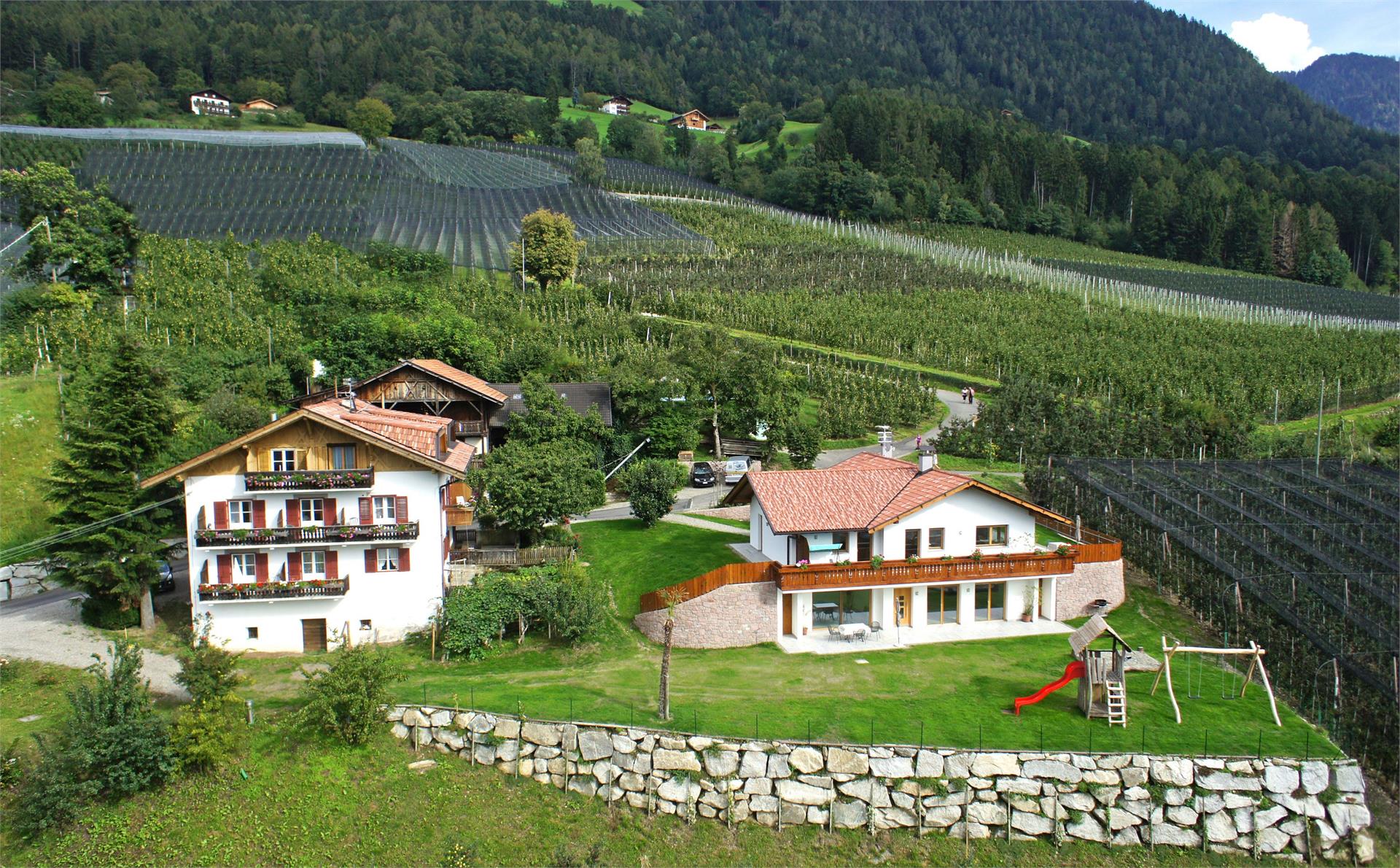 B&B - Ferienwohnungen Krebishof Schenna 2 suedtirol.info