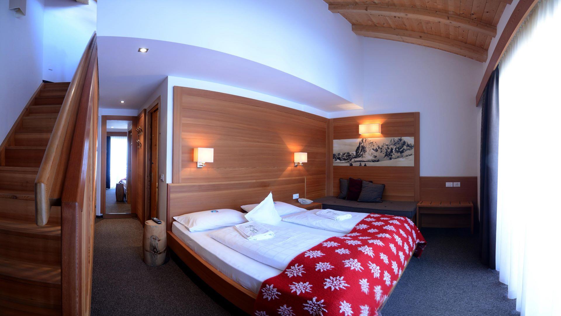 Berghotel Zorzi Kastelruth 17 suedtirol.info