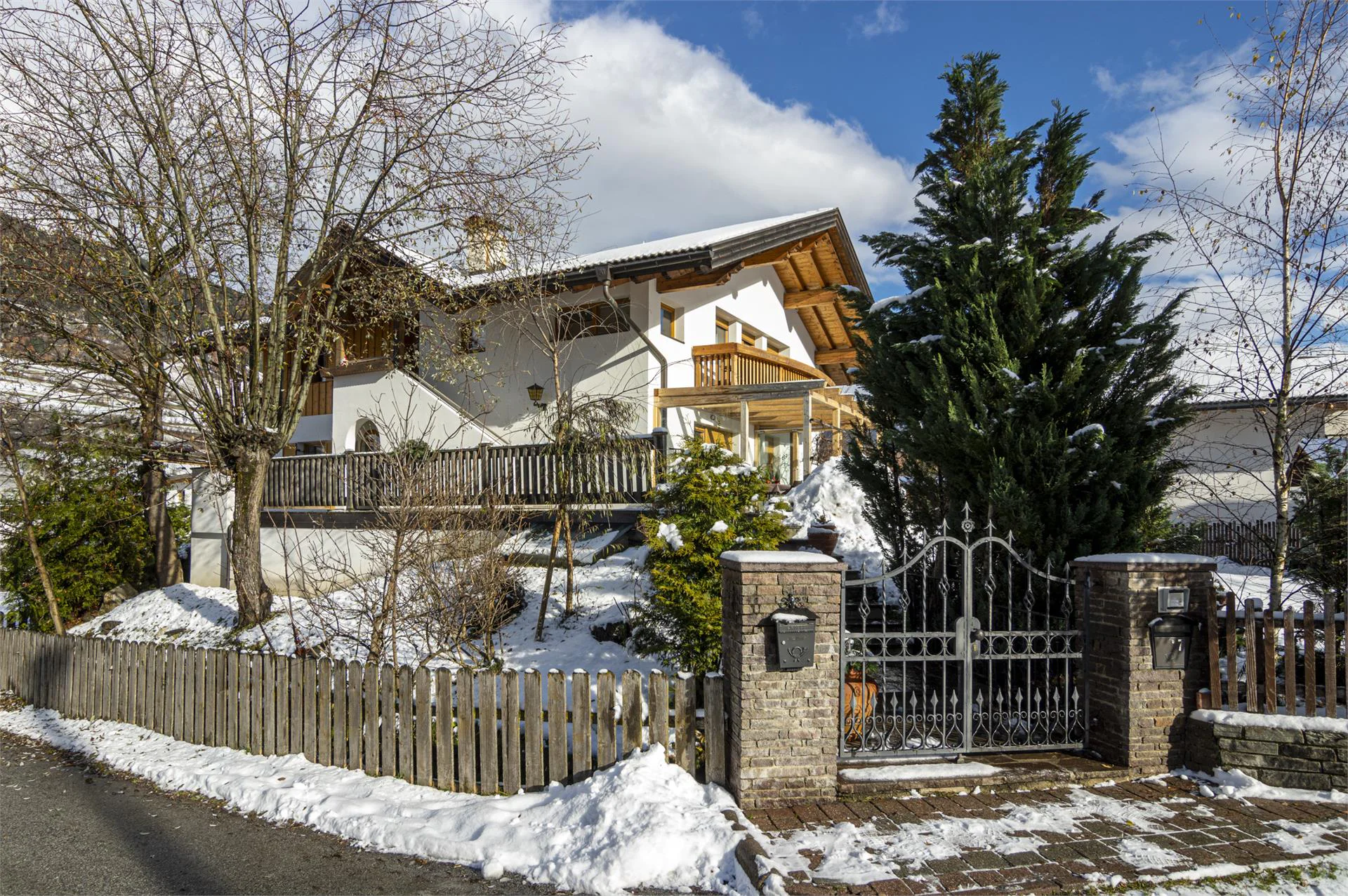 B&B Frühlingsheim Racines 29 suedtirol.info
