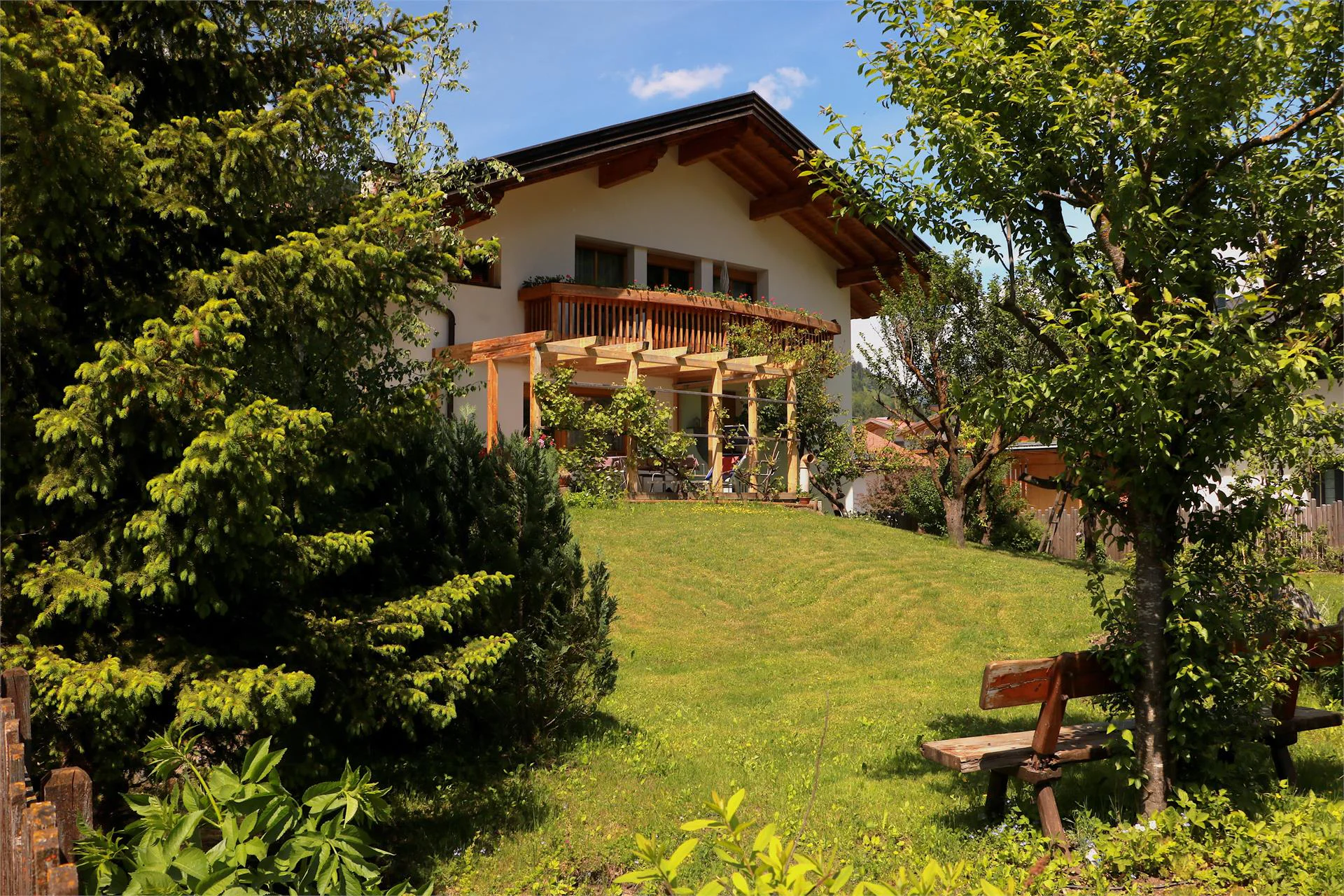 B&B Frühlingsheim Racines 17 suedtirol.info