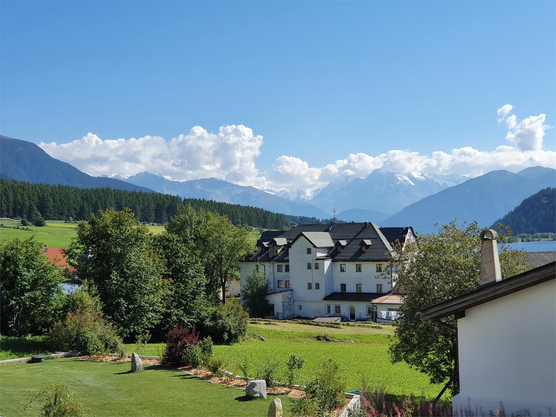 b&b Haus  Anna Curon Venosta 18 suedtirol.info