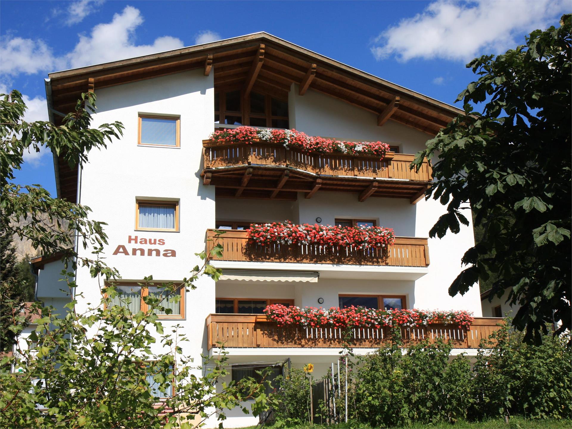 b&b Haus  Anna Curon Venosta 1 suedtirol.info