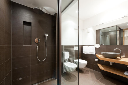Burgus - design suites & apartments Malles 5 suedtirol.info