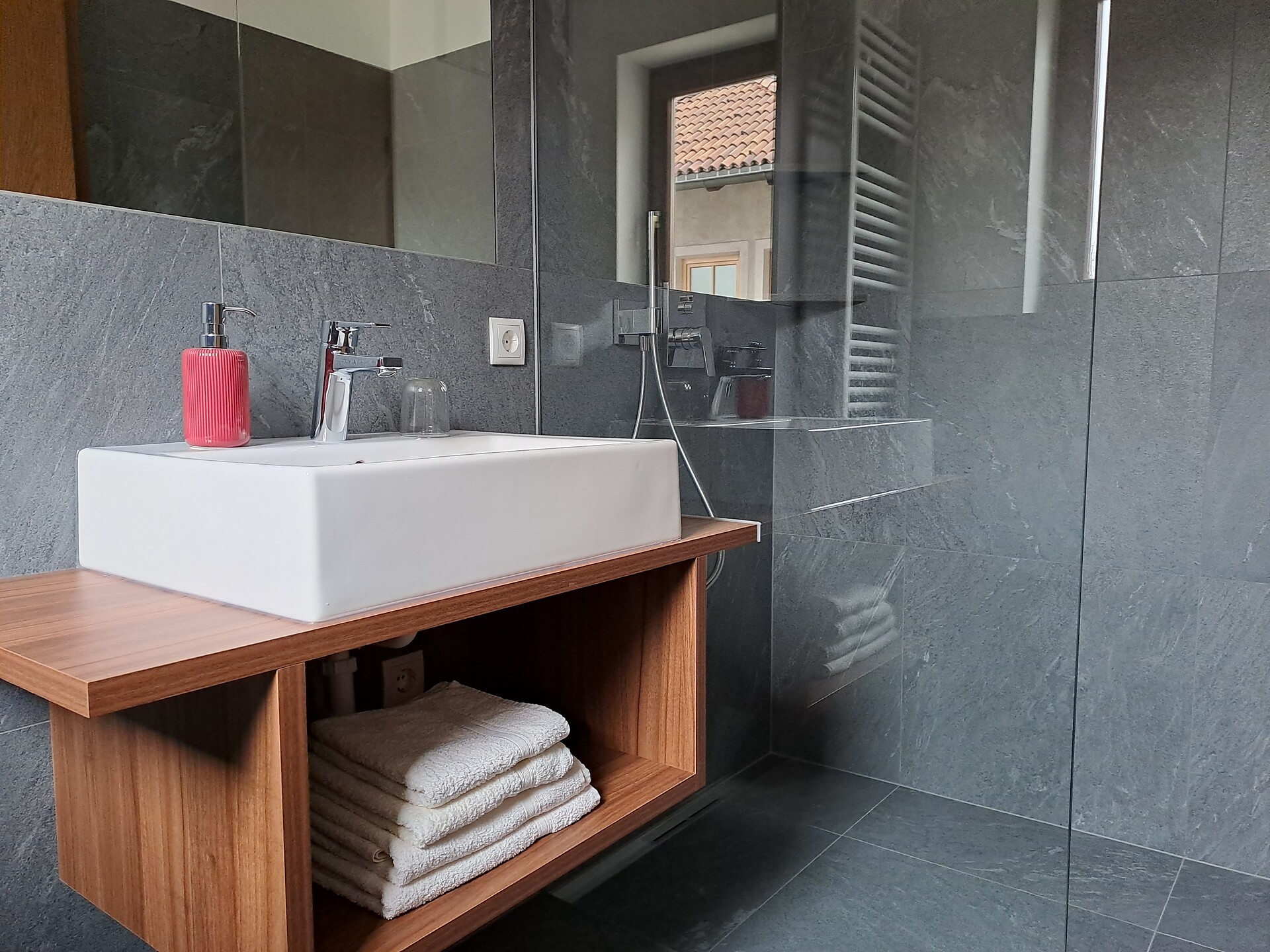 bathroom apartment SPÄTWIESE
