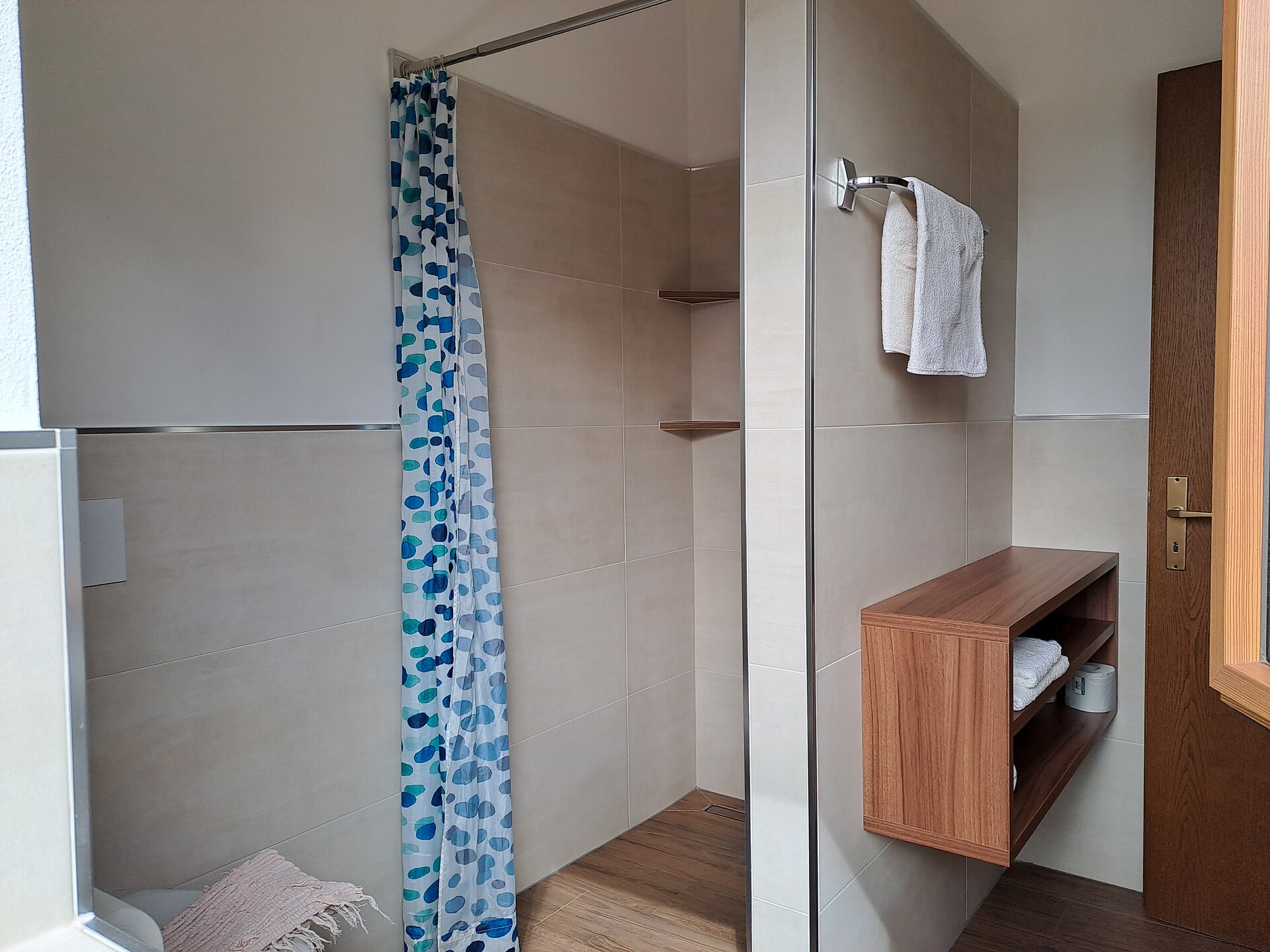 bathroom LEGRAUN