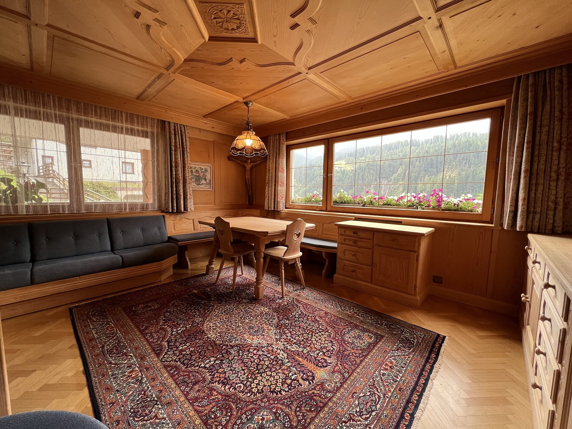 Apartment Stua