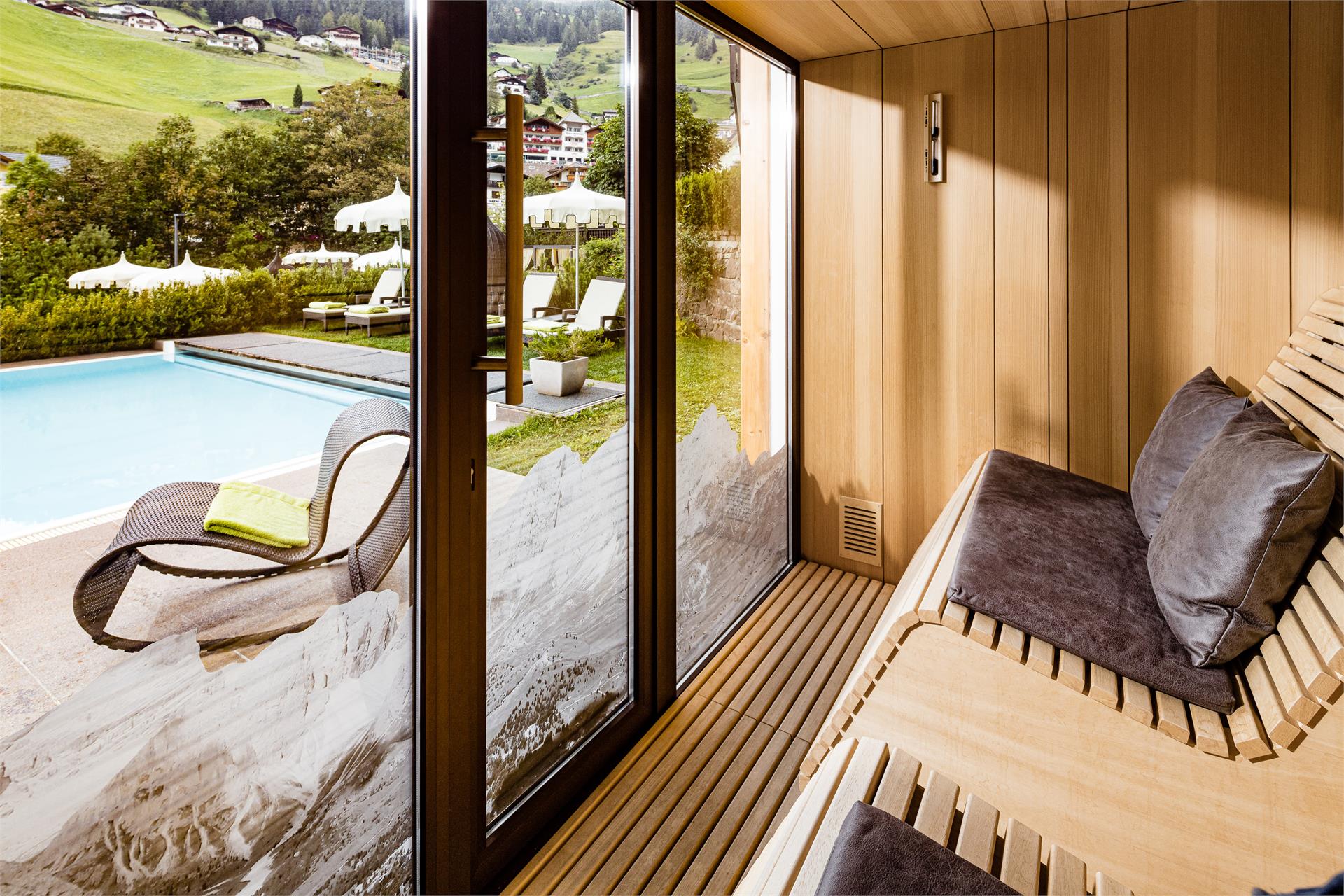 Boutique & Fashion Hotel Maciaconi Wolkenstein 10 suedtirol.info