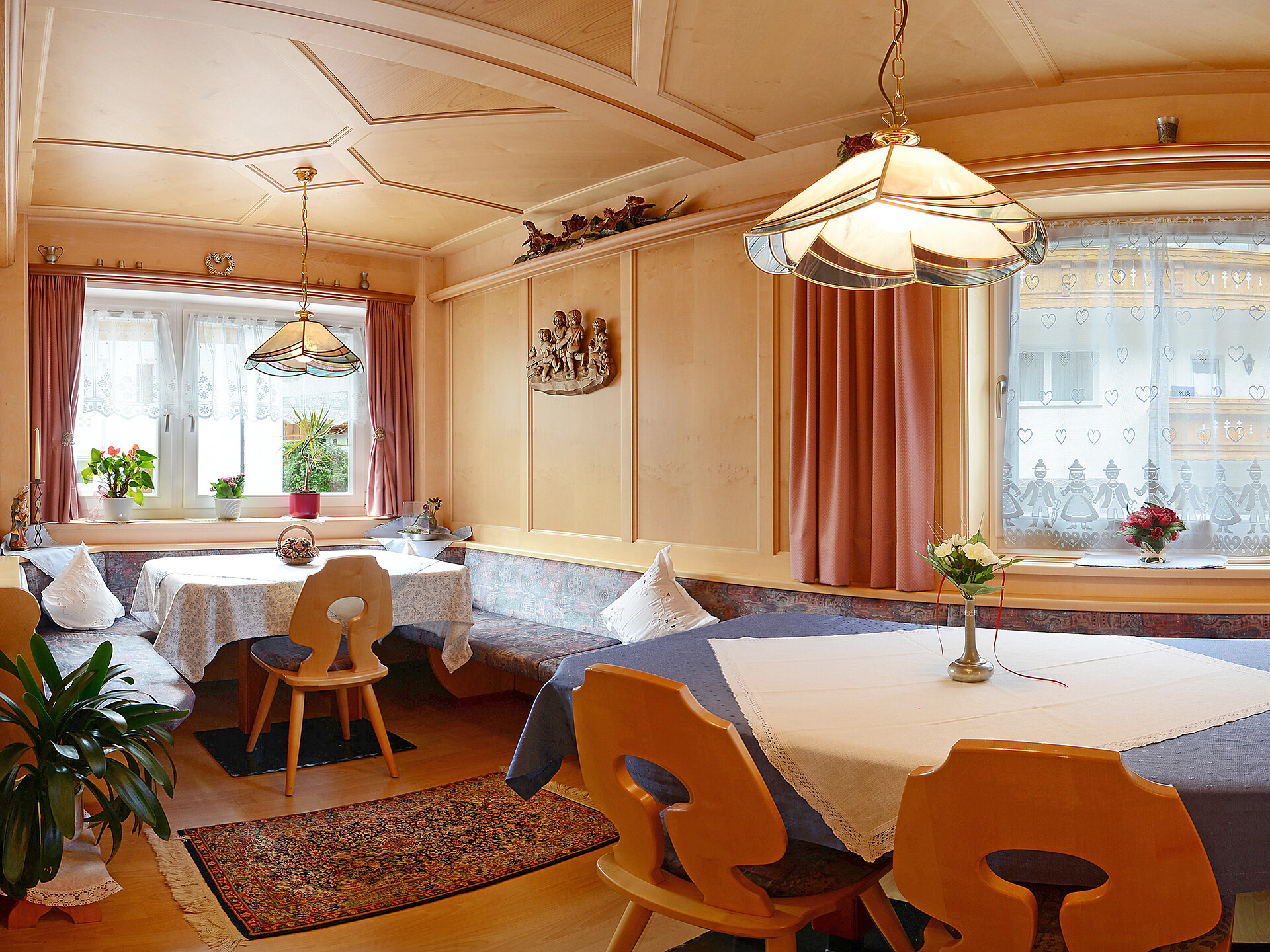 B&B - Apartments Villa Larix Selva 14 suedtirol.info