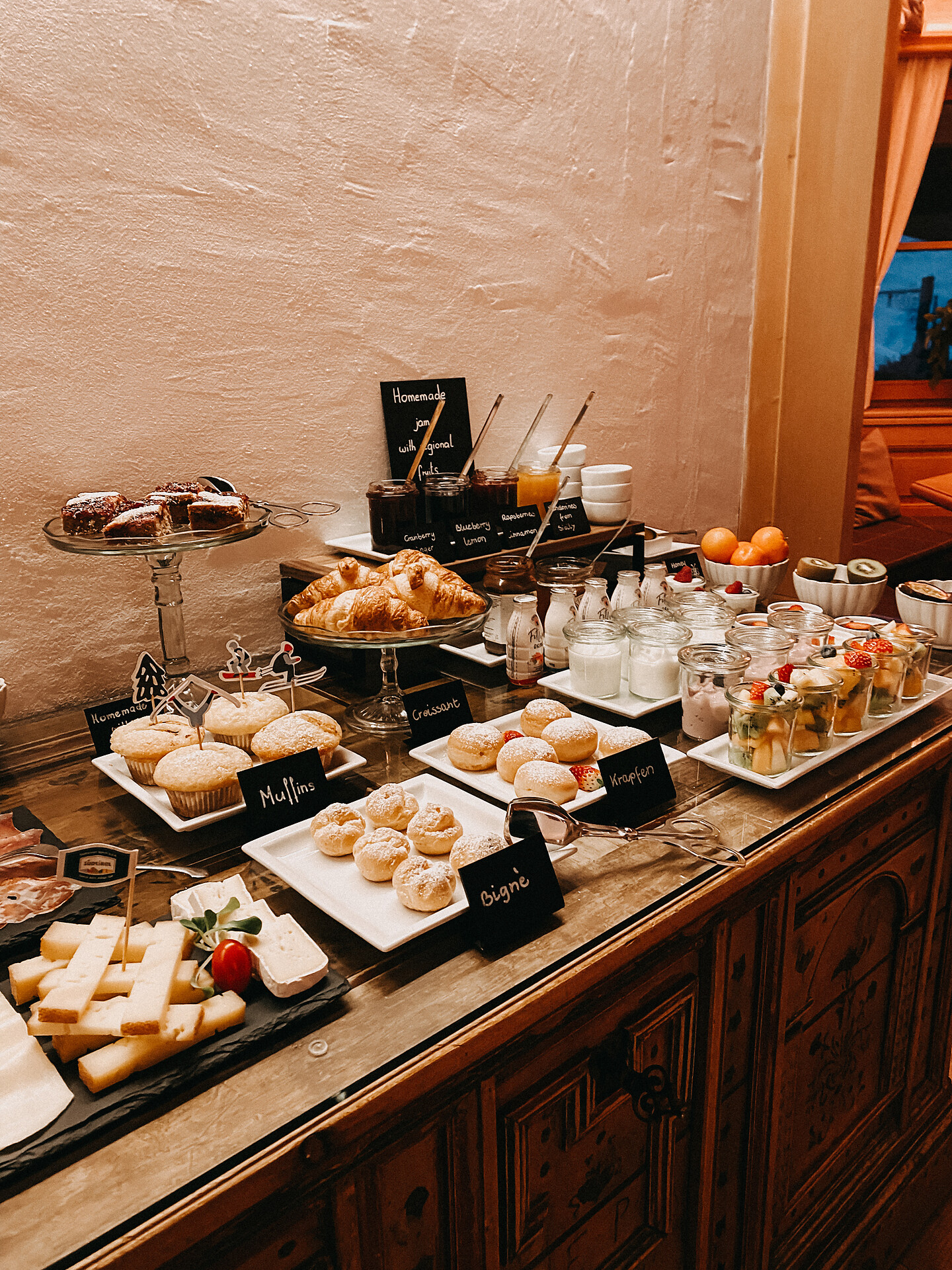 Breakfast buffet