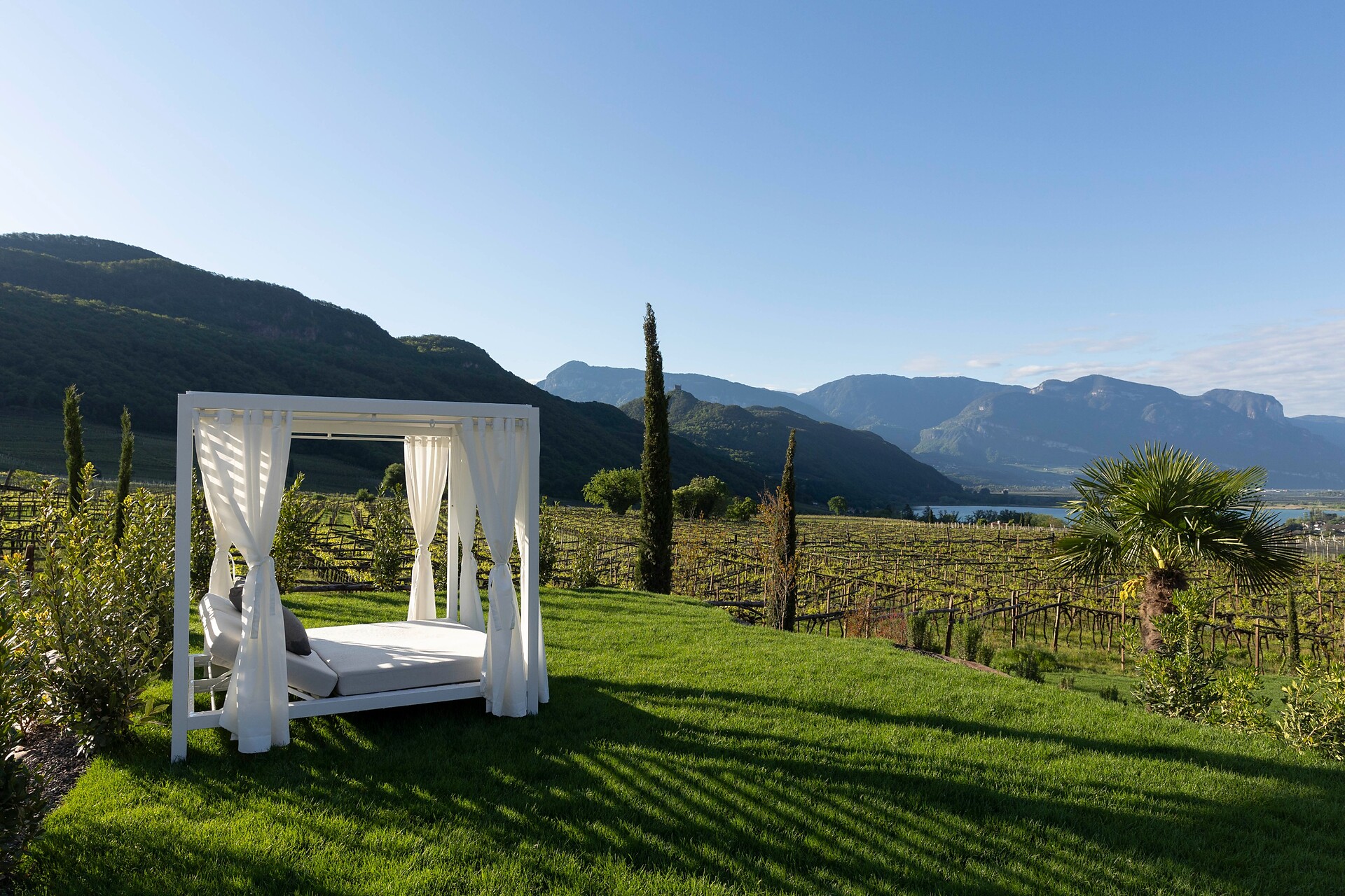 Battisti Suites