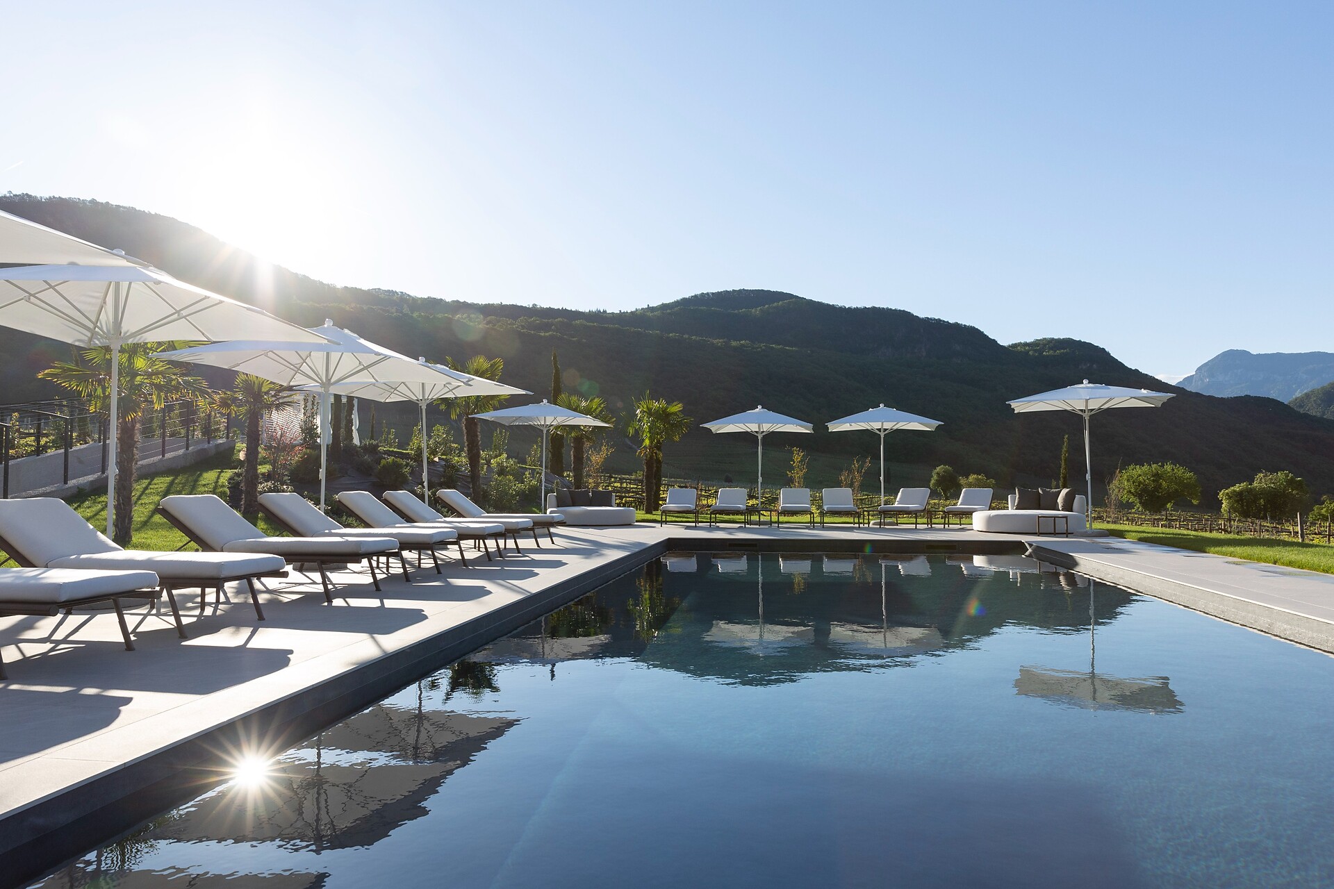 Battisti Suites