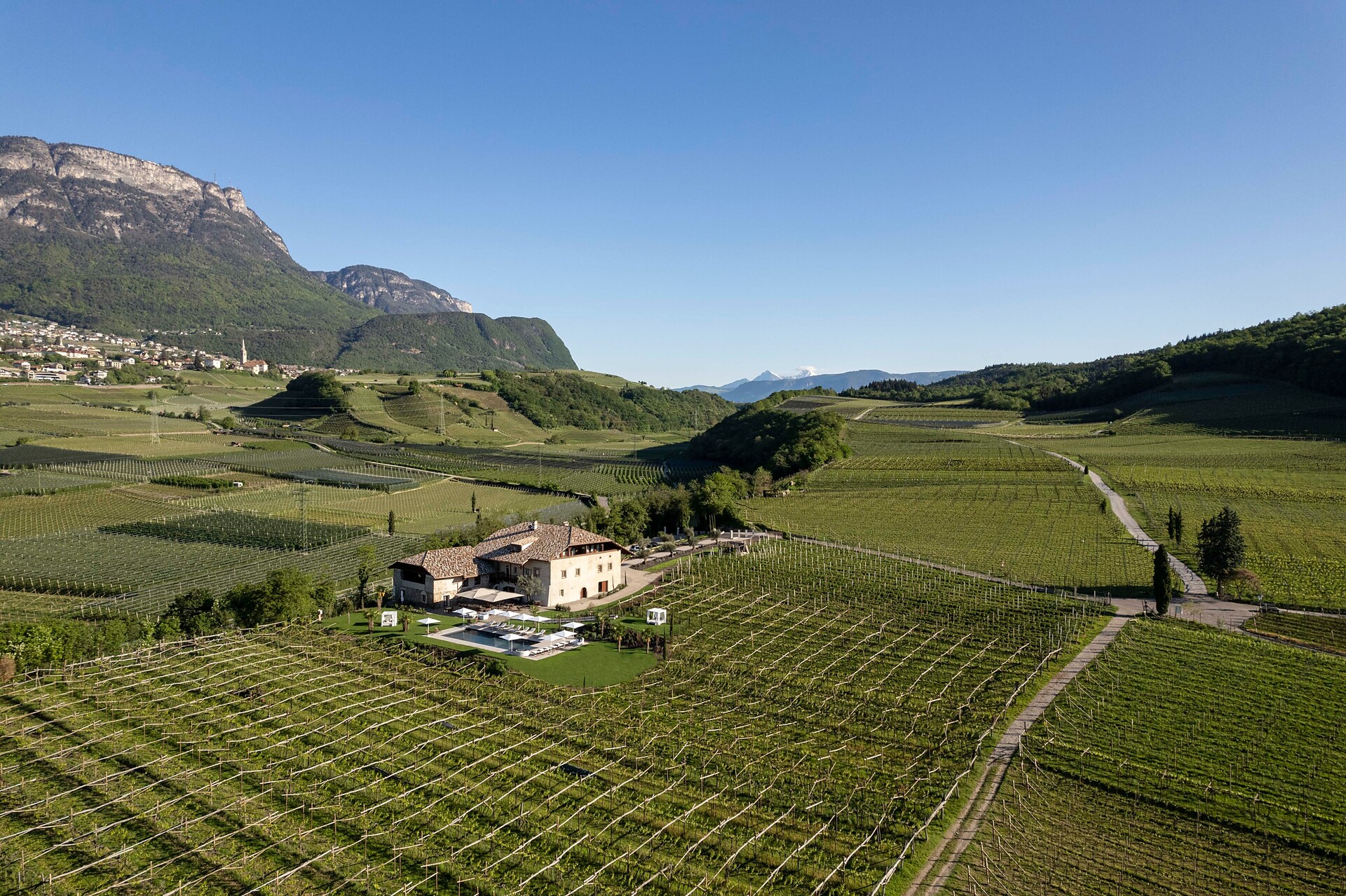 Battisti Suites