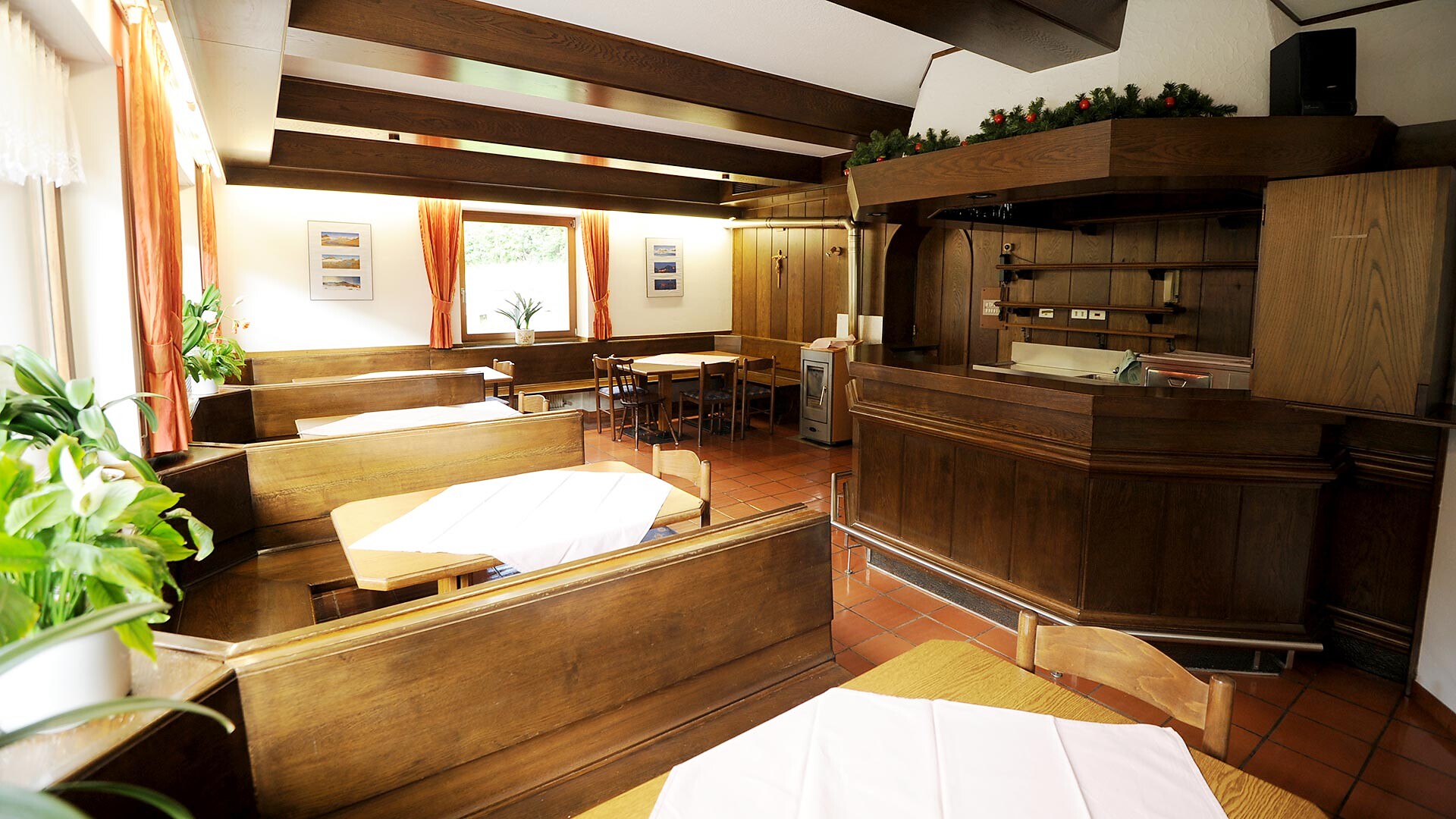 house bar