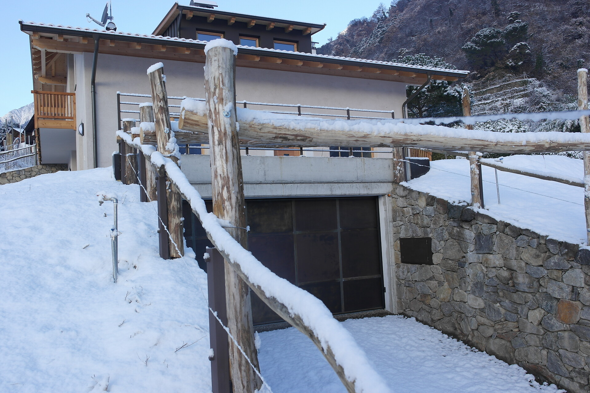 garage with pergola