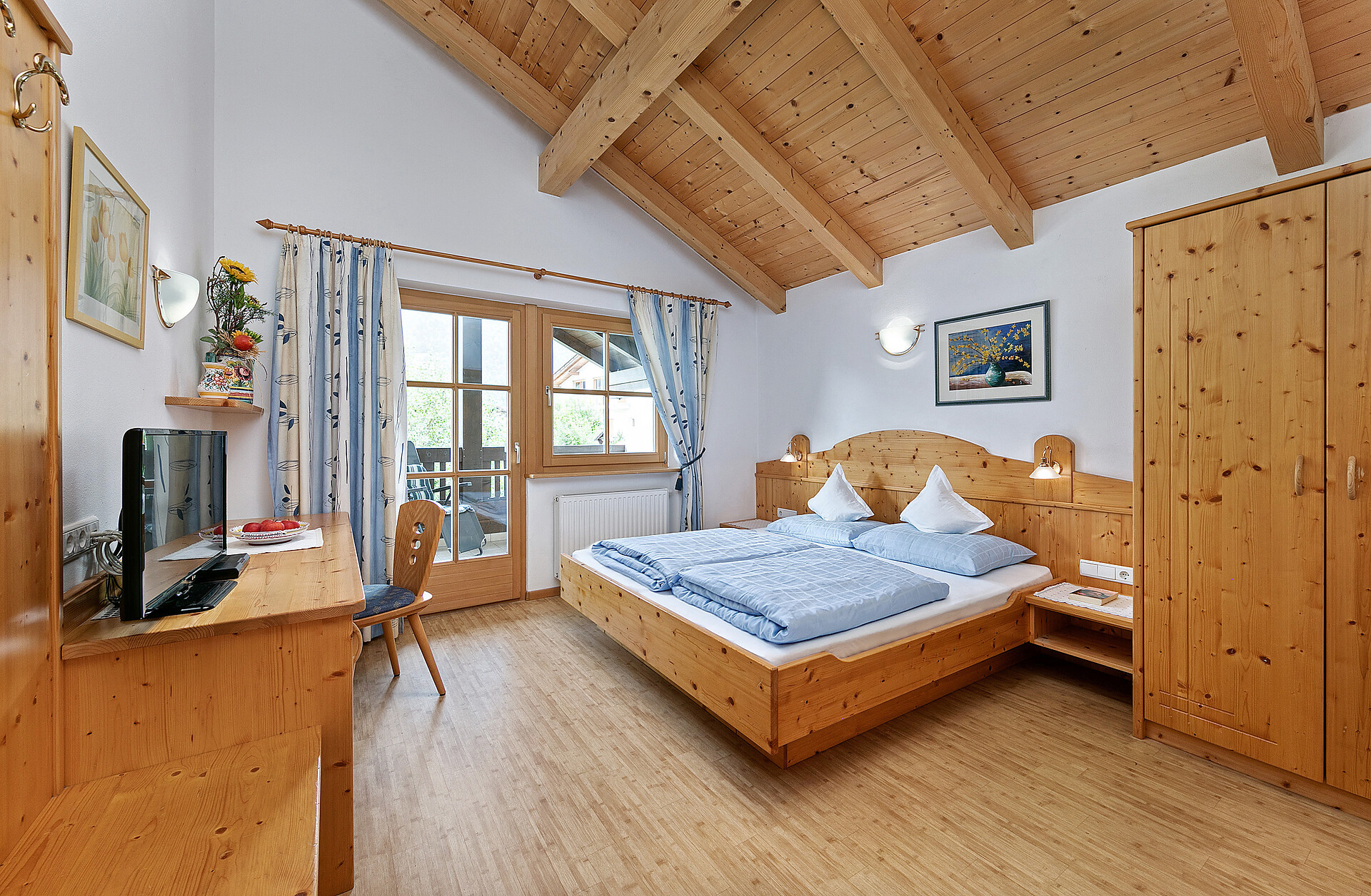 Hirzer Schlafzimmer