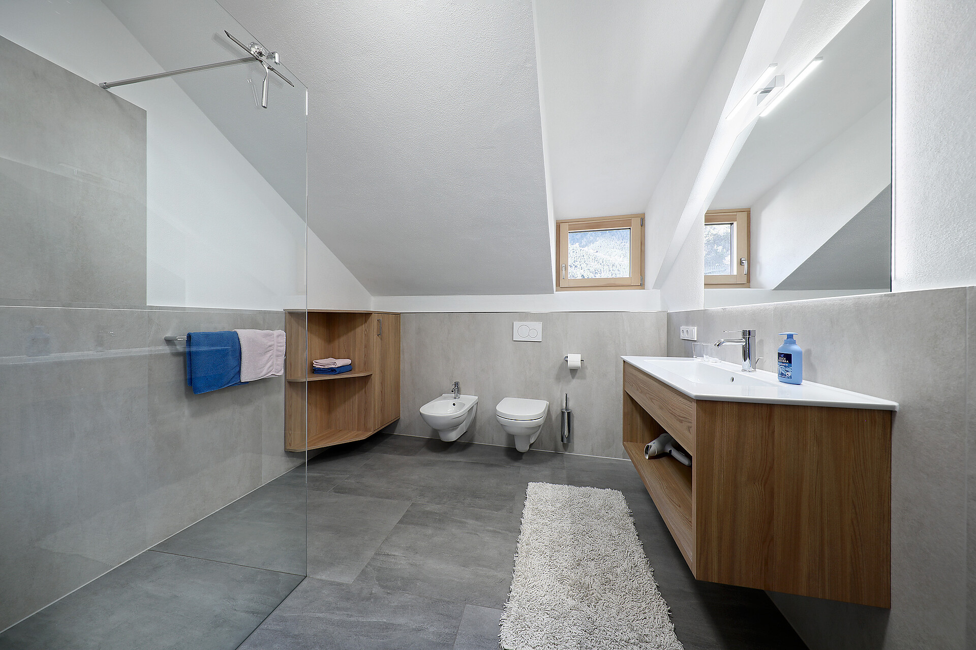 Wohnung Mutspitz Badezimmer
